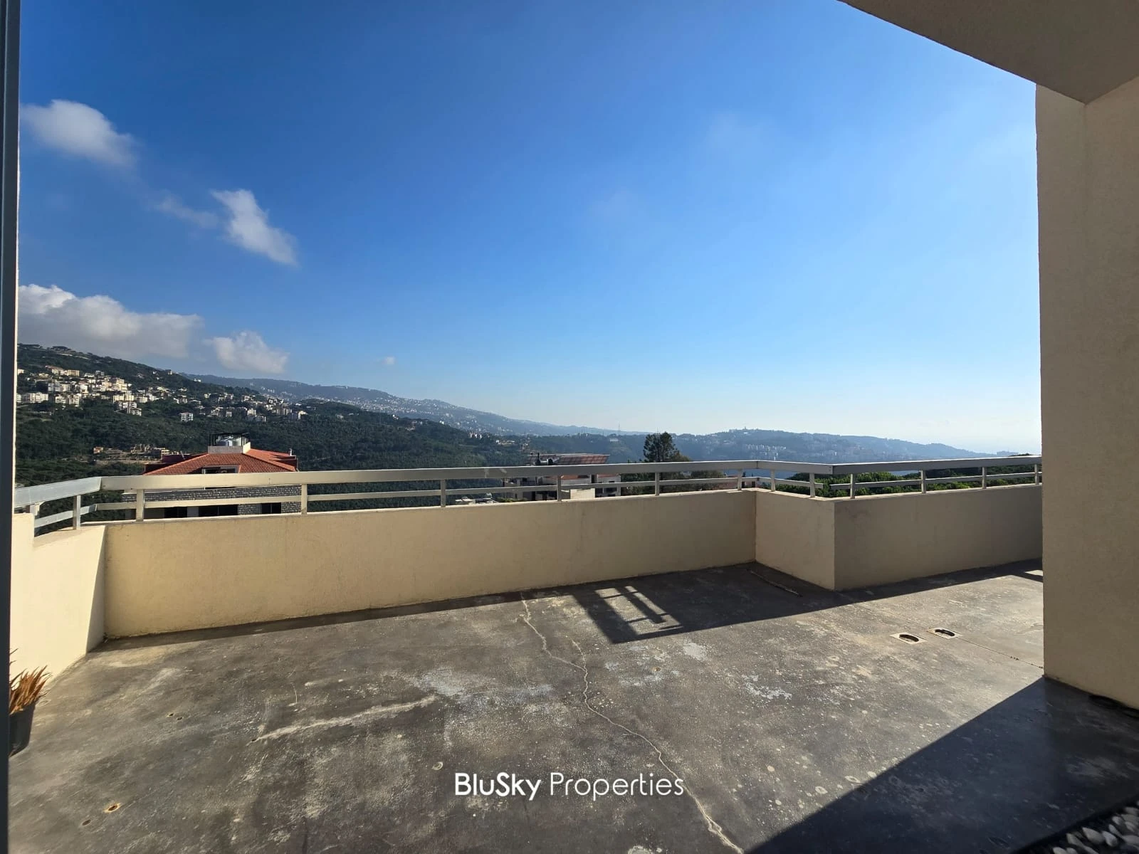 Apartment 320m² with Mountain View for Rent in Monteverde — photo 3