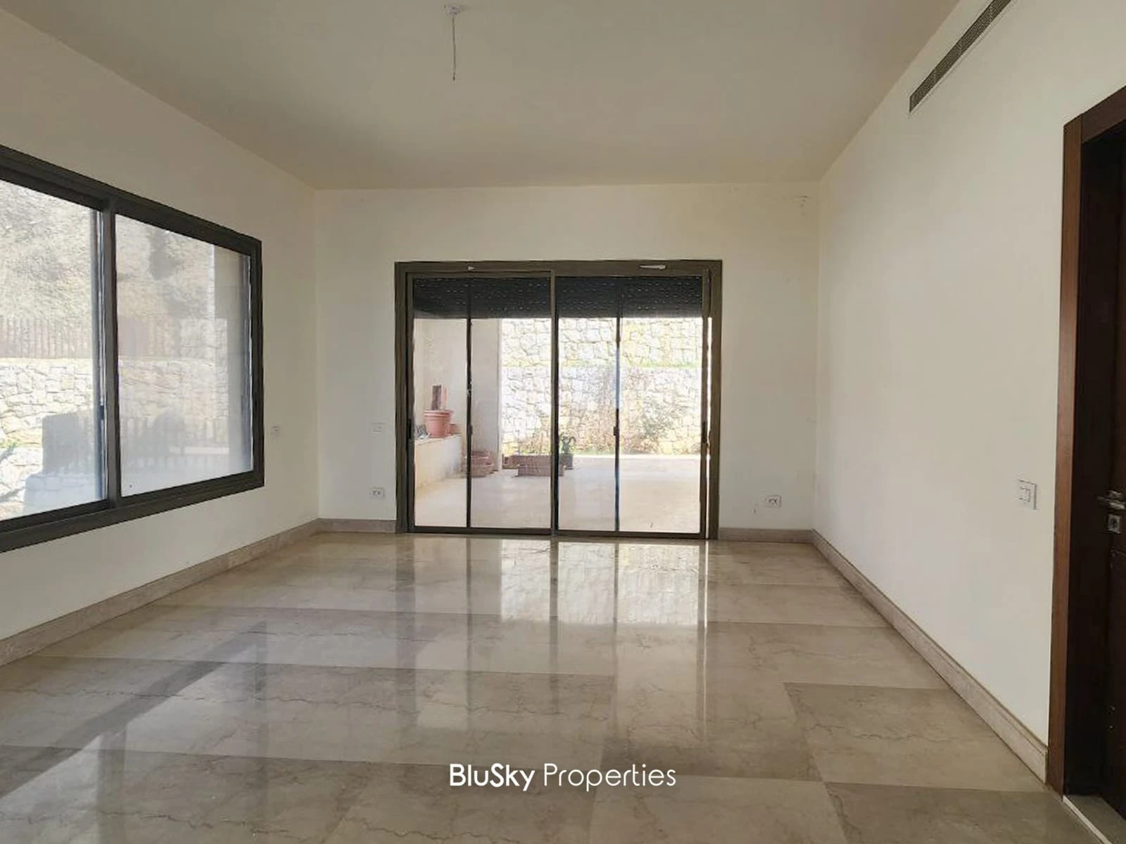 Apartment 450m² with Garden for Rent in Monteverde — الصورة 5