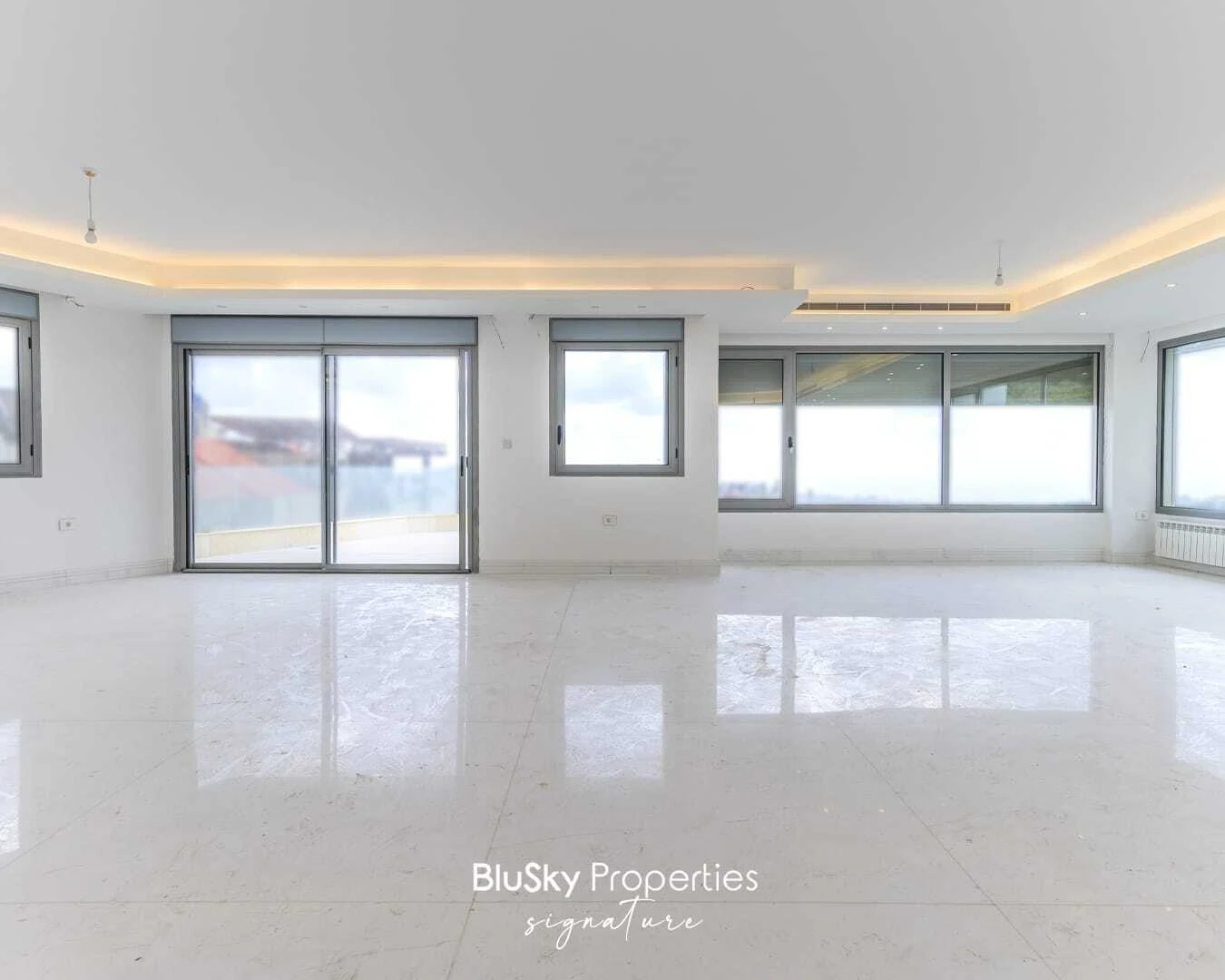 Duplex 500m² Terrace for Rent in Monteverde