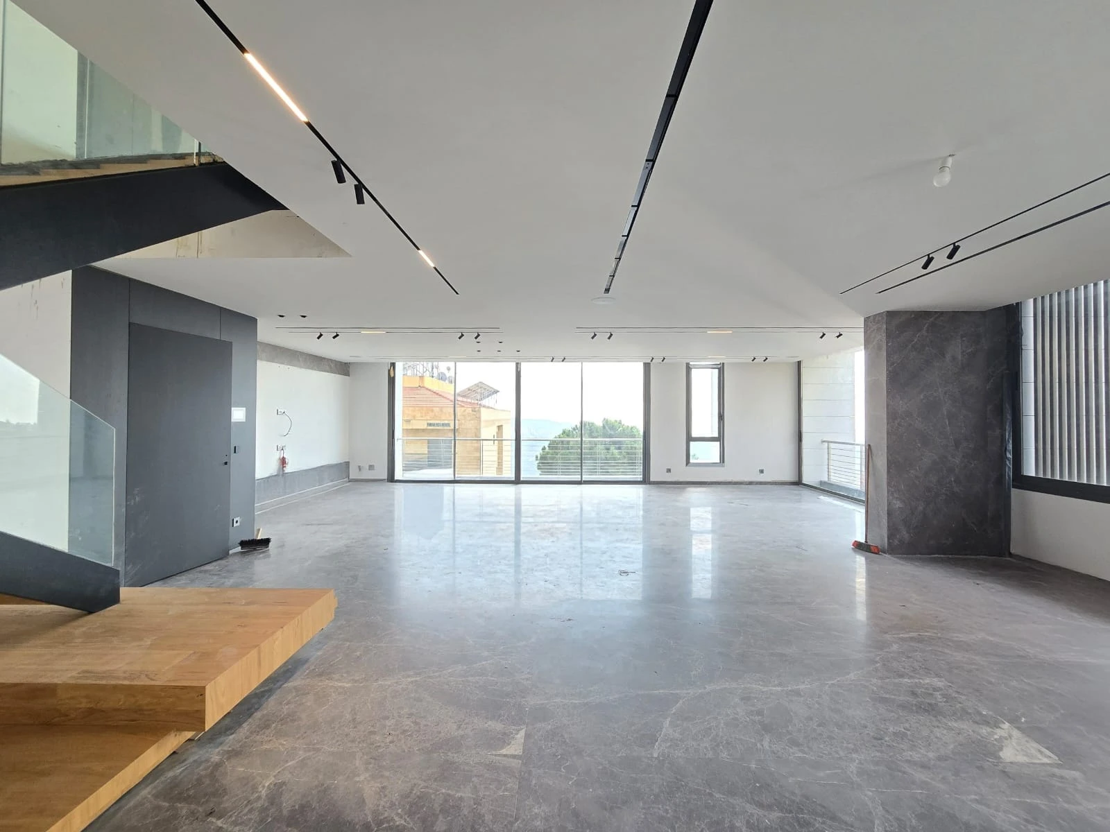 Duplex 522m² with Sea View for Sale in Monteverde — الصورة 2