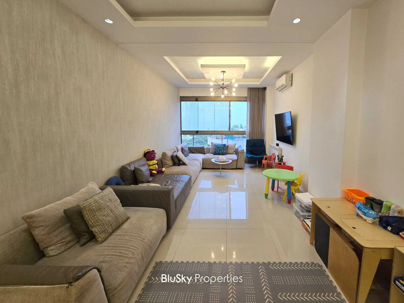 Apartment 110m² Sea View for Sale in Mar Roukoz — photo 3