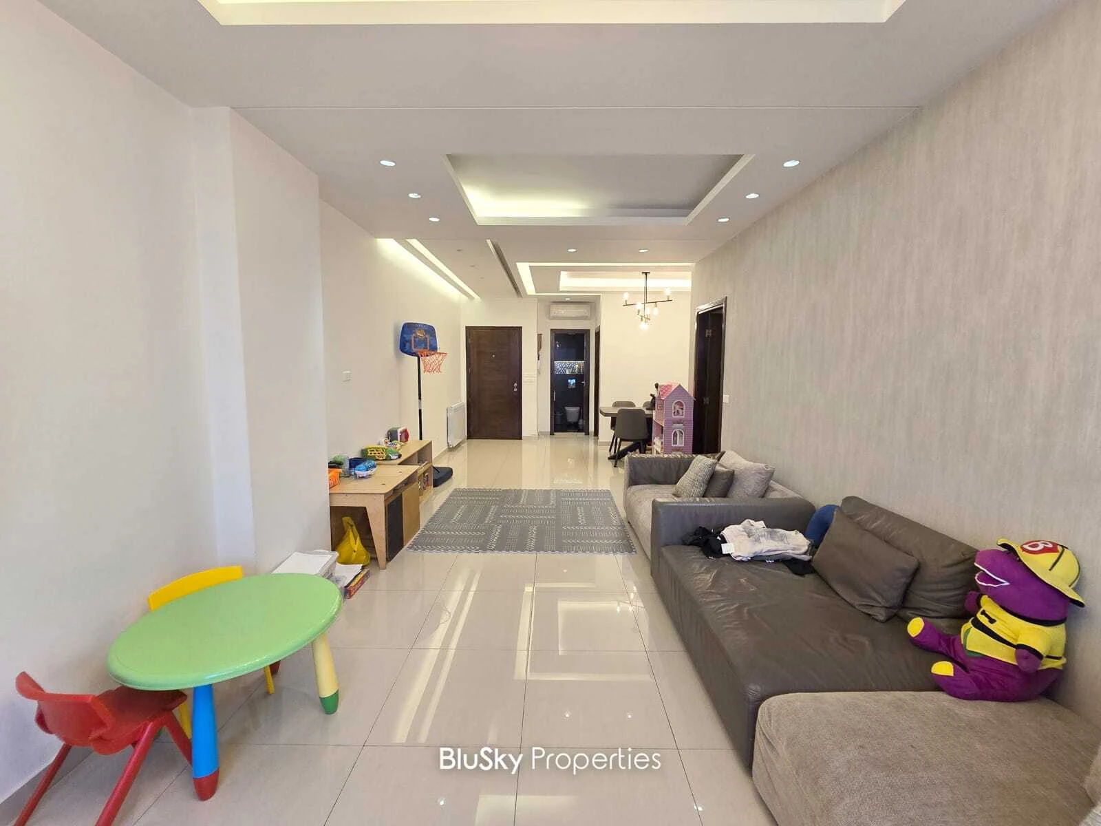Apartment 110m² Sea View for Sale in Mar Roukoz — photo 4
