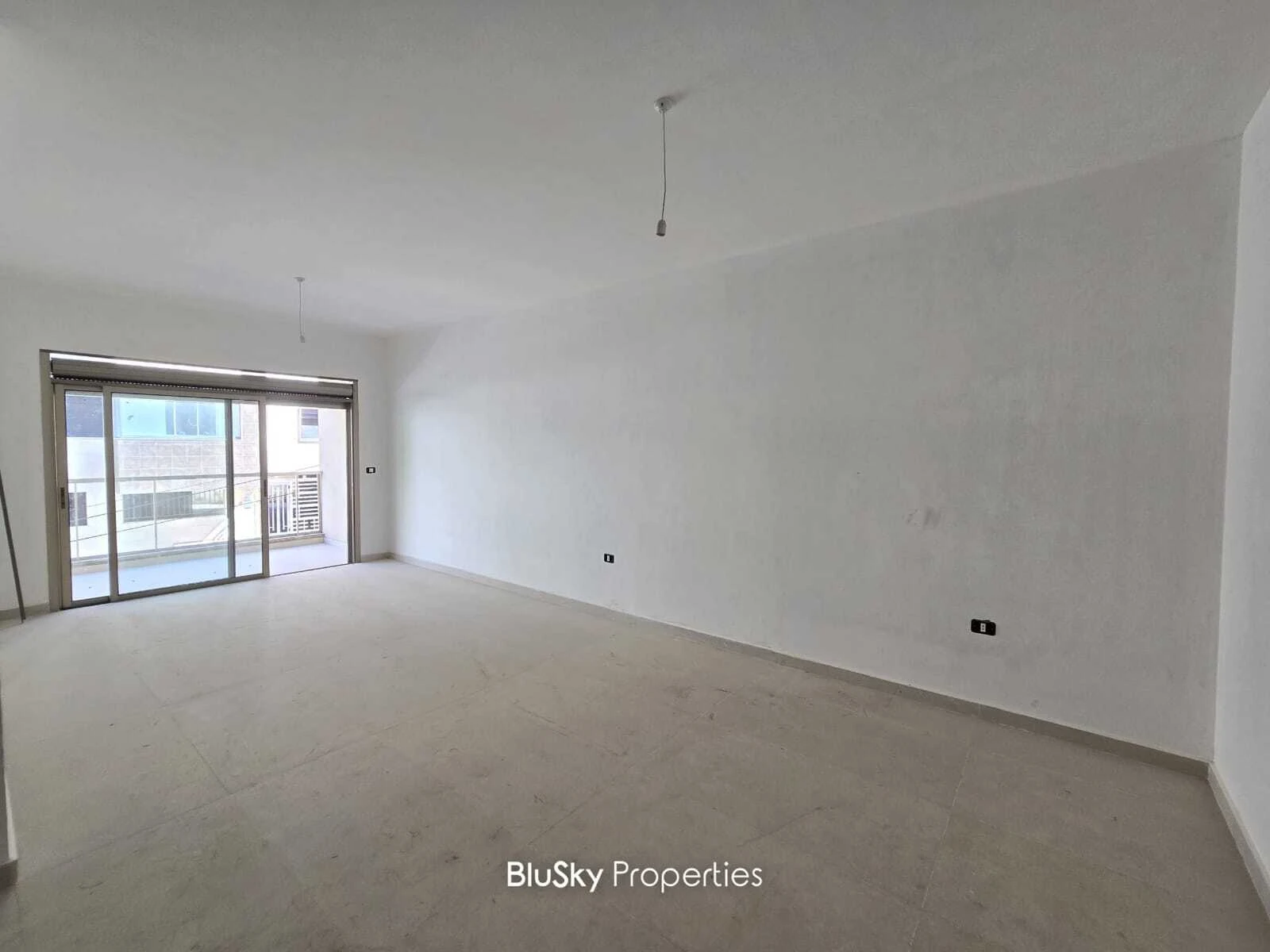 Apartment 115m² for Sale in Mar Roukoz — photo 3