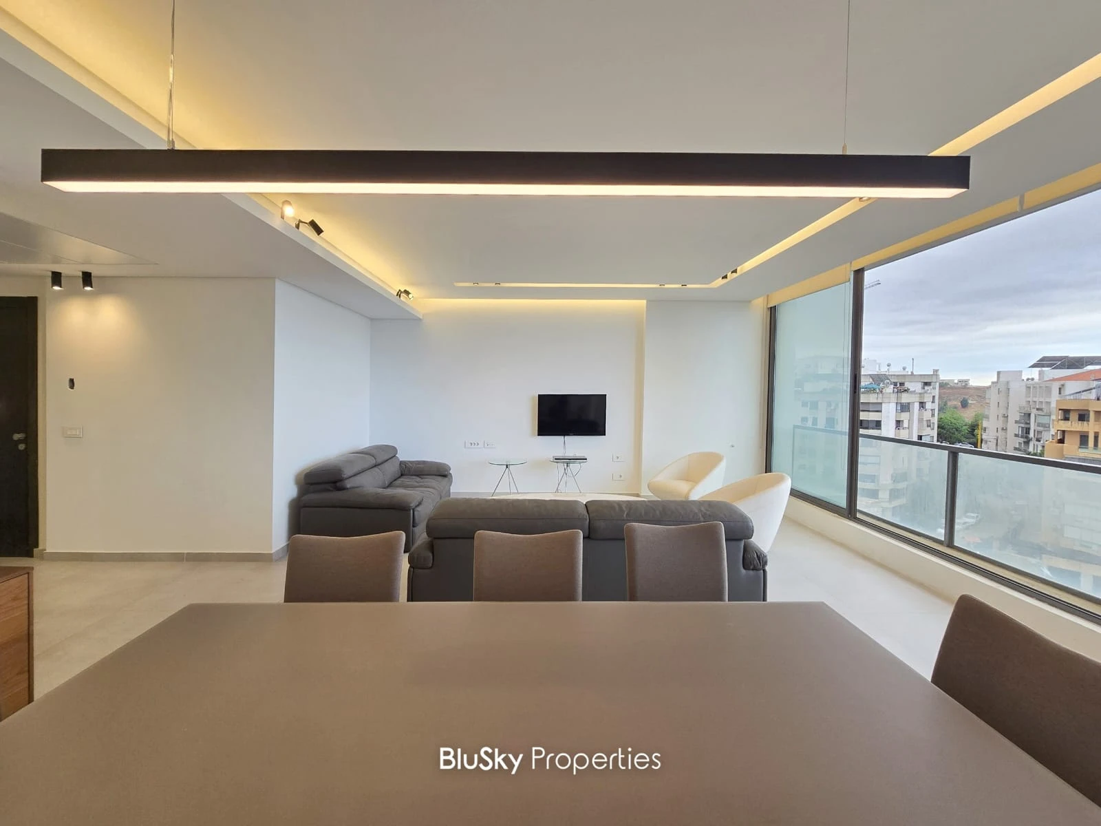 Apartment 166m² for Rent in Mar Roukoz — الصورة 3