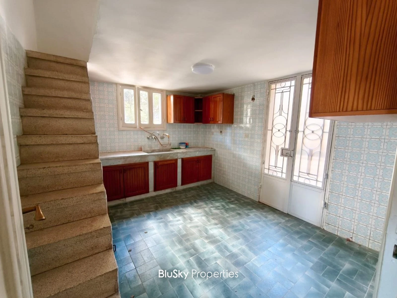 Apartment 250m² for Rent in Mtaileb — الصورة 5