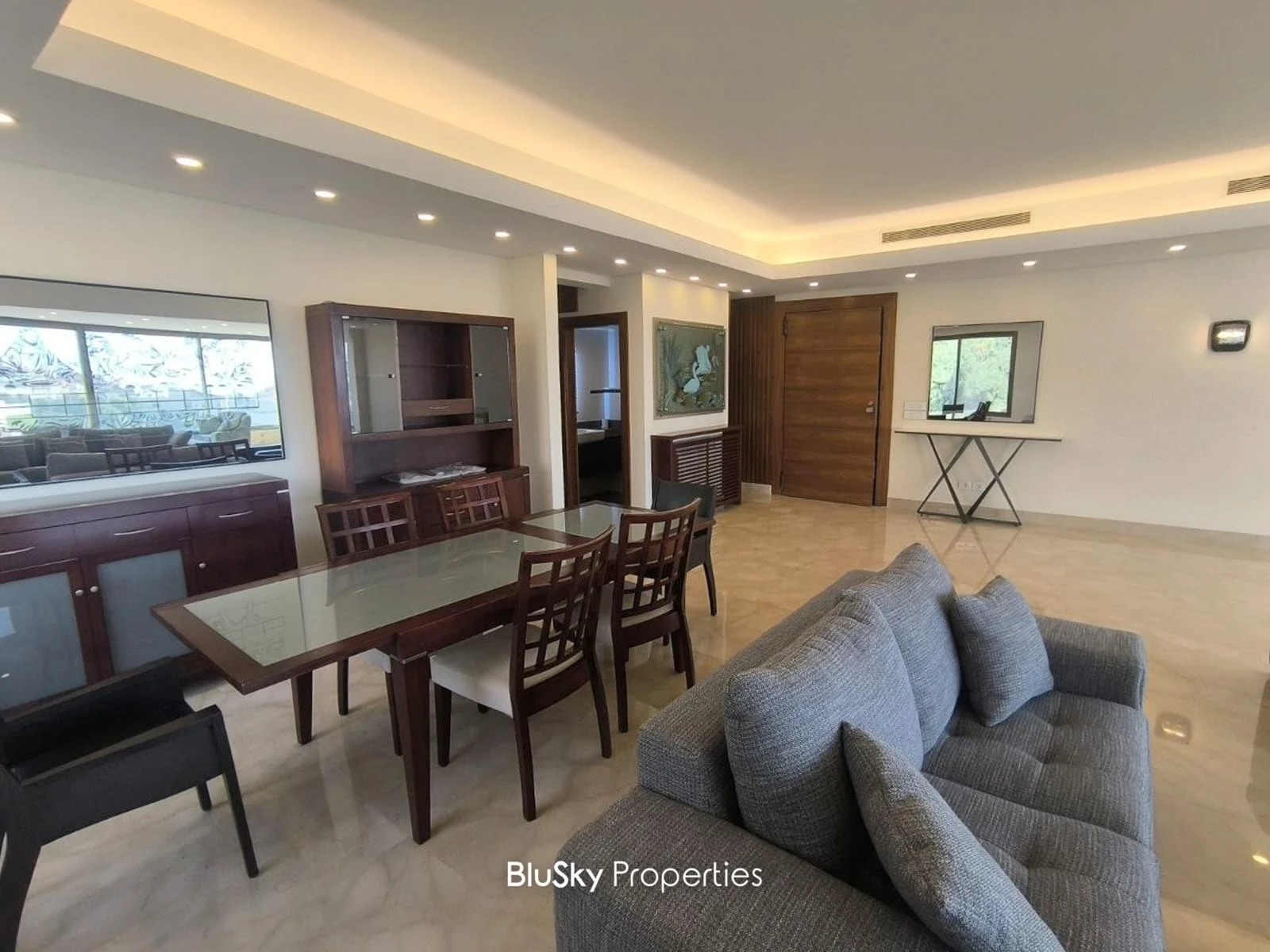 Apartment 280m² with Sea View for Rent in Mtaileb — photo 2