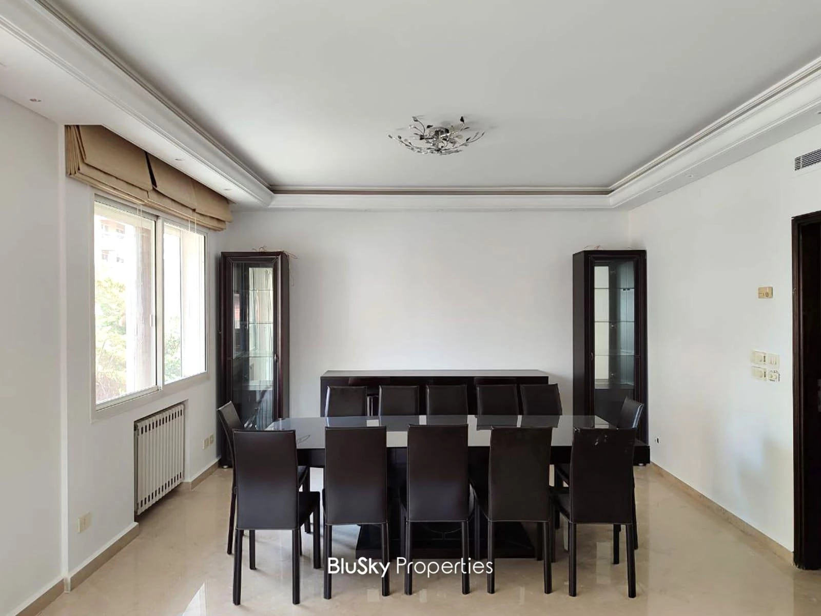 Apartment 280m² Terrace for Sale in Mtayleb — photo 3