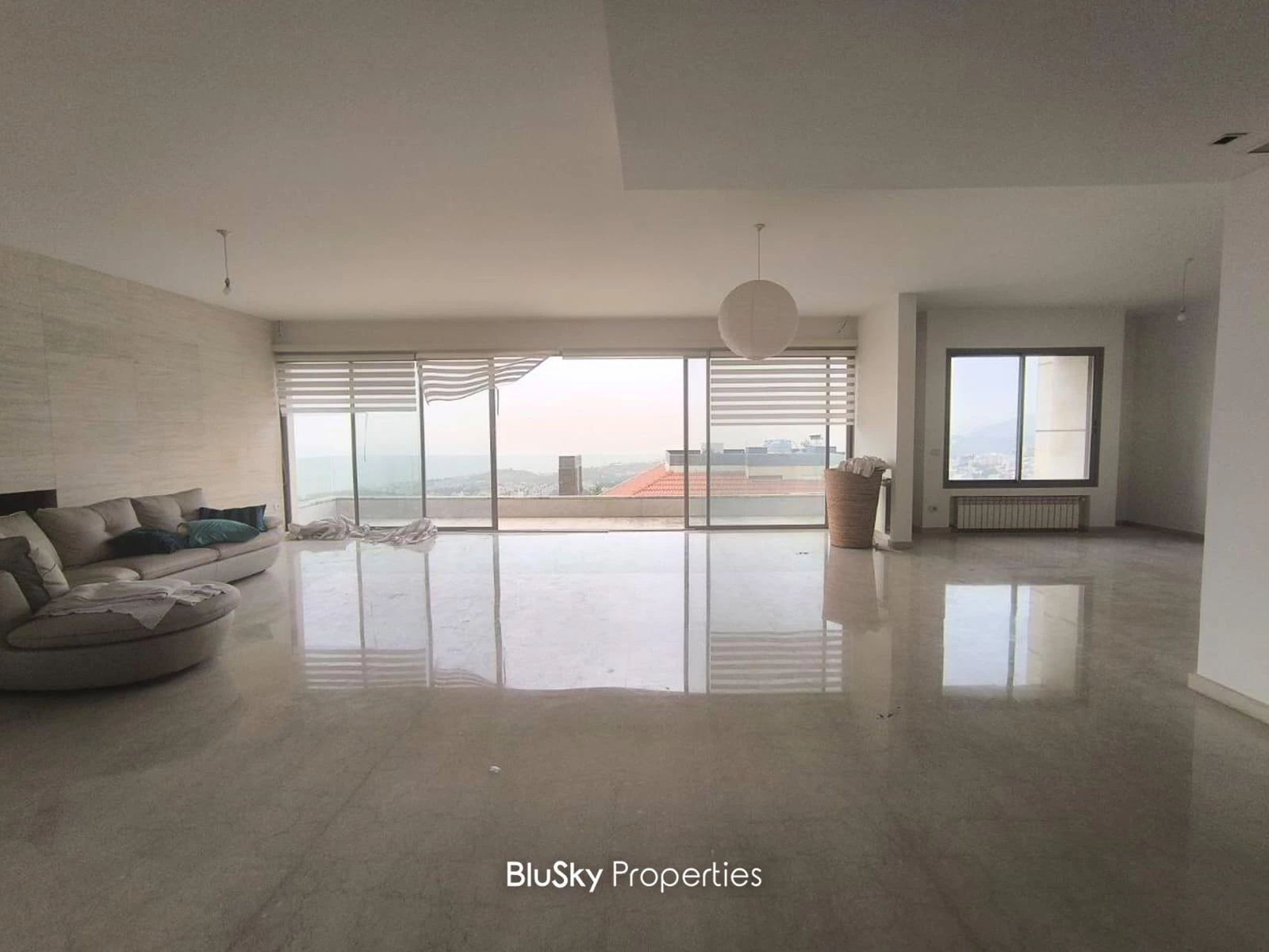 Duplex 420m² Terrace for Sale in Mtaileb — photo 4