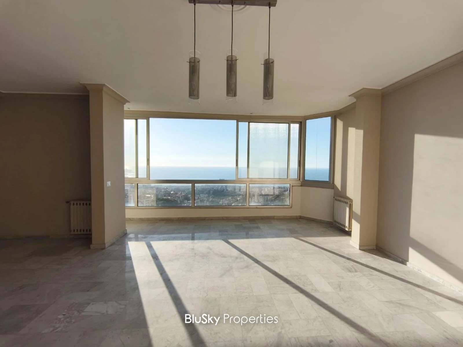 Apartment 150m² for Rent in Mazraet Yachouh