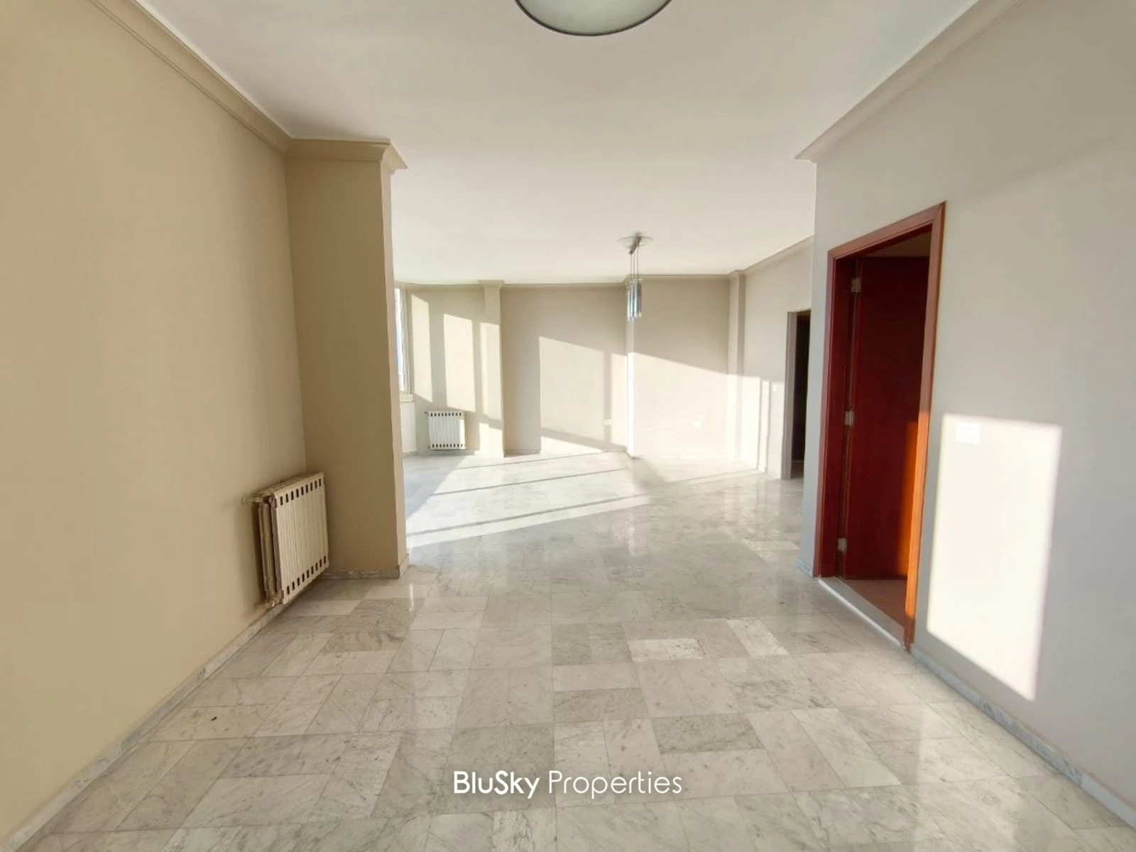 Apartment 150m² for Rent in Mazraet Yachouh — الصورة 2
