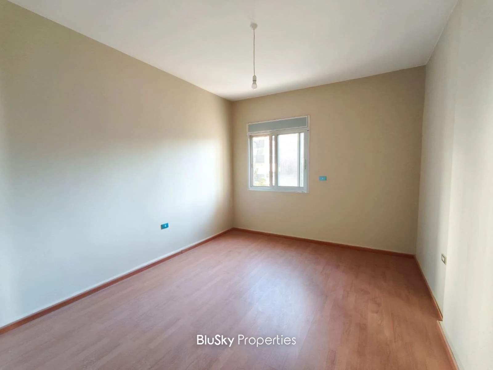 Apartment 150m² for Rent in Mazraet Yachouh — الصورة 4