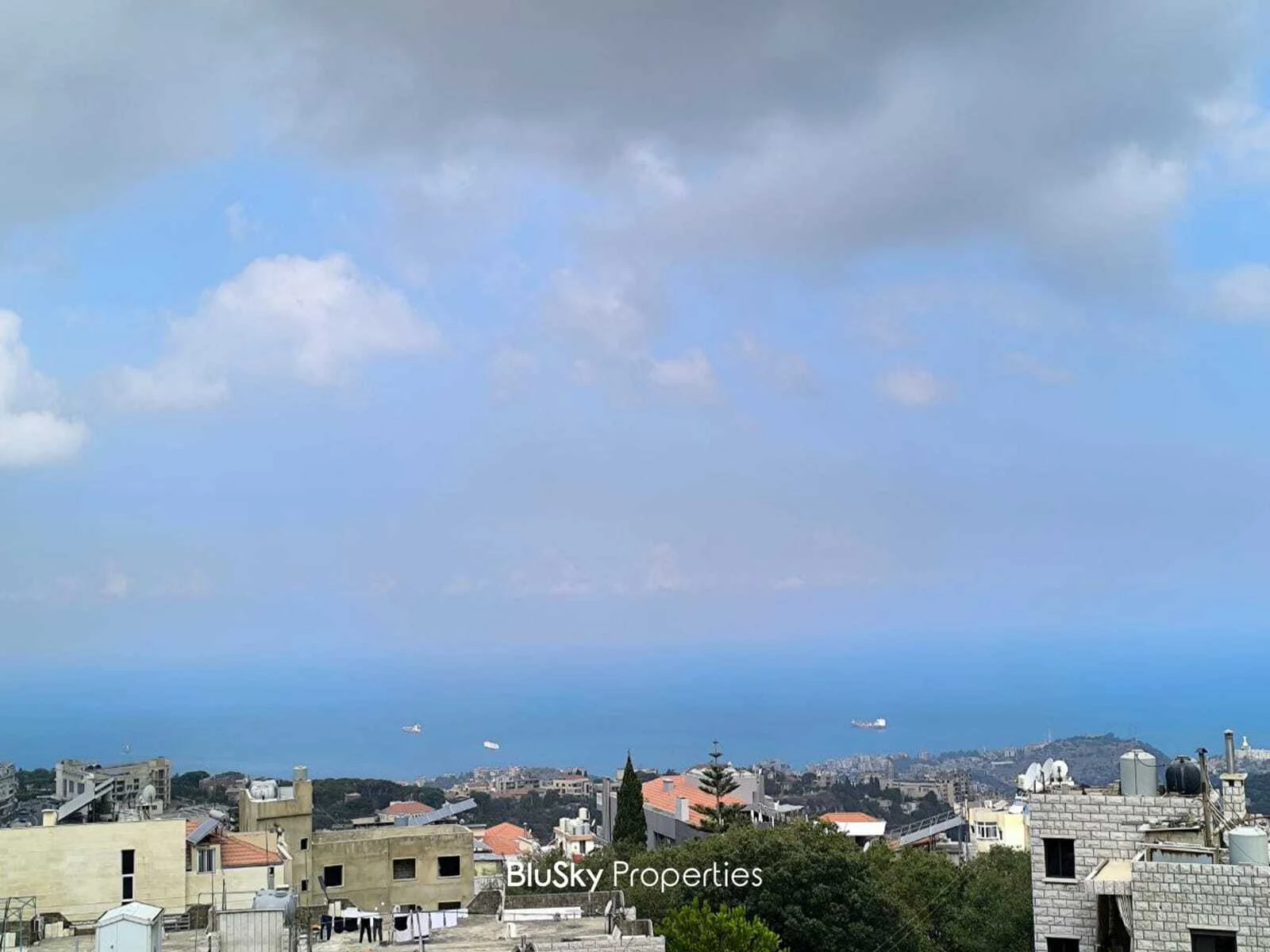 Rooftop 160m² Sea View for Rent in Mazraet Yachouh — الصورة 3