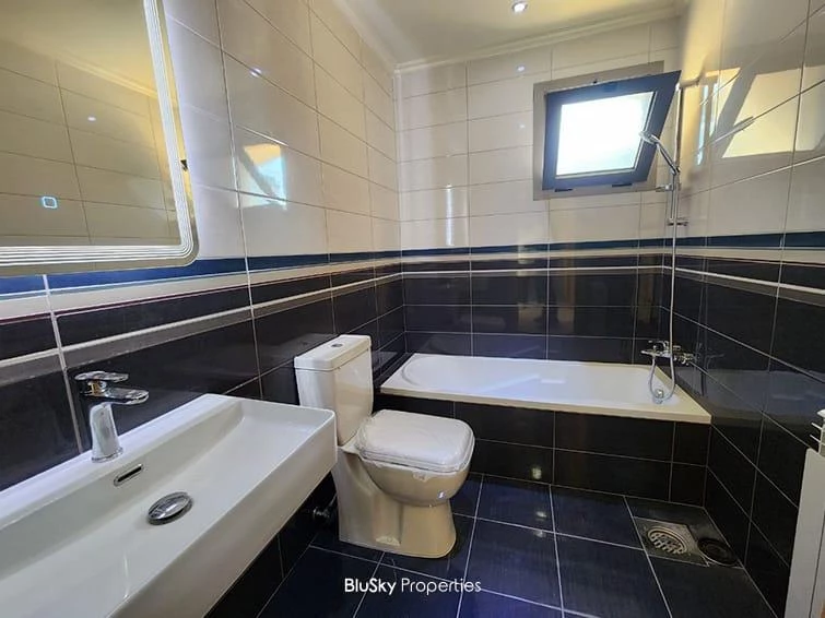 Apartment 170m² Sea View for Rent in Mazraet Yachouh — الصورة 4