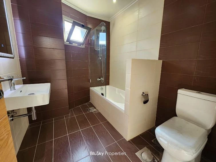 Apartment 170m² Sea View for Rent in Mazraet Yachouh — الصورة 5