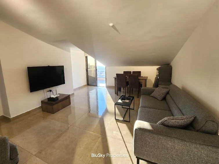 Roof 80m² Terrace for Rent in Mazraet Yachouh