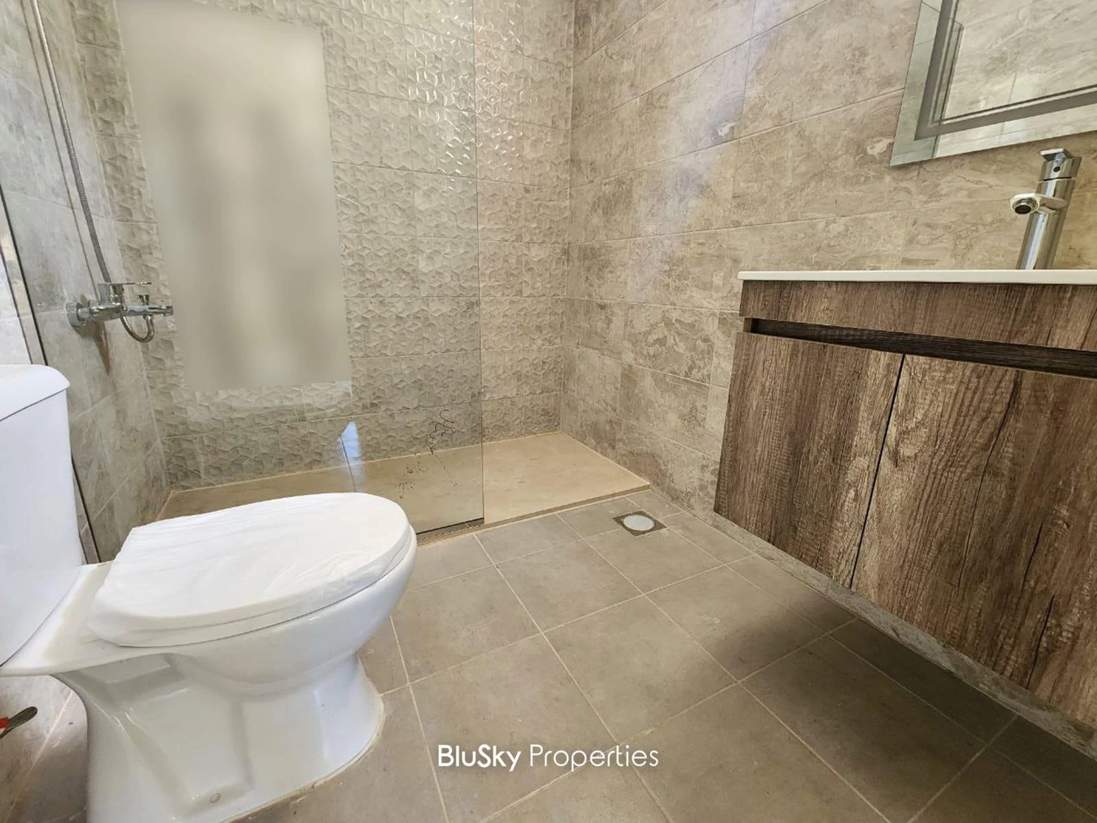 Apartment 107m² Balcony for Sale in Nabay — photo 4