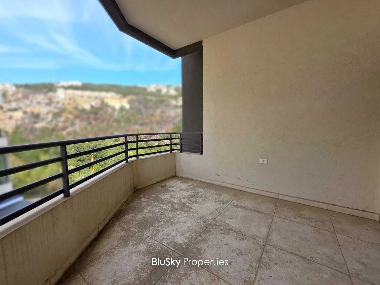 Apartment 110m² Mountain View for Sale in Nabay — photo 2