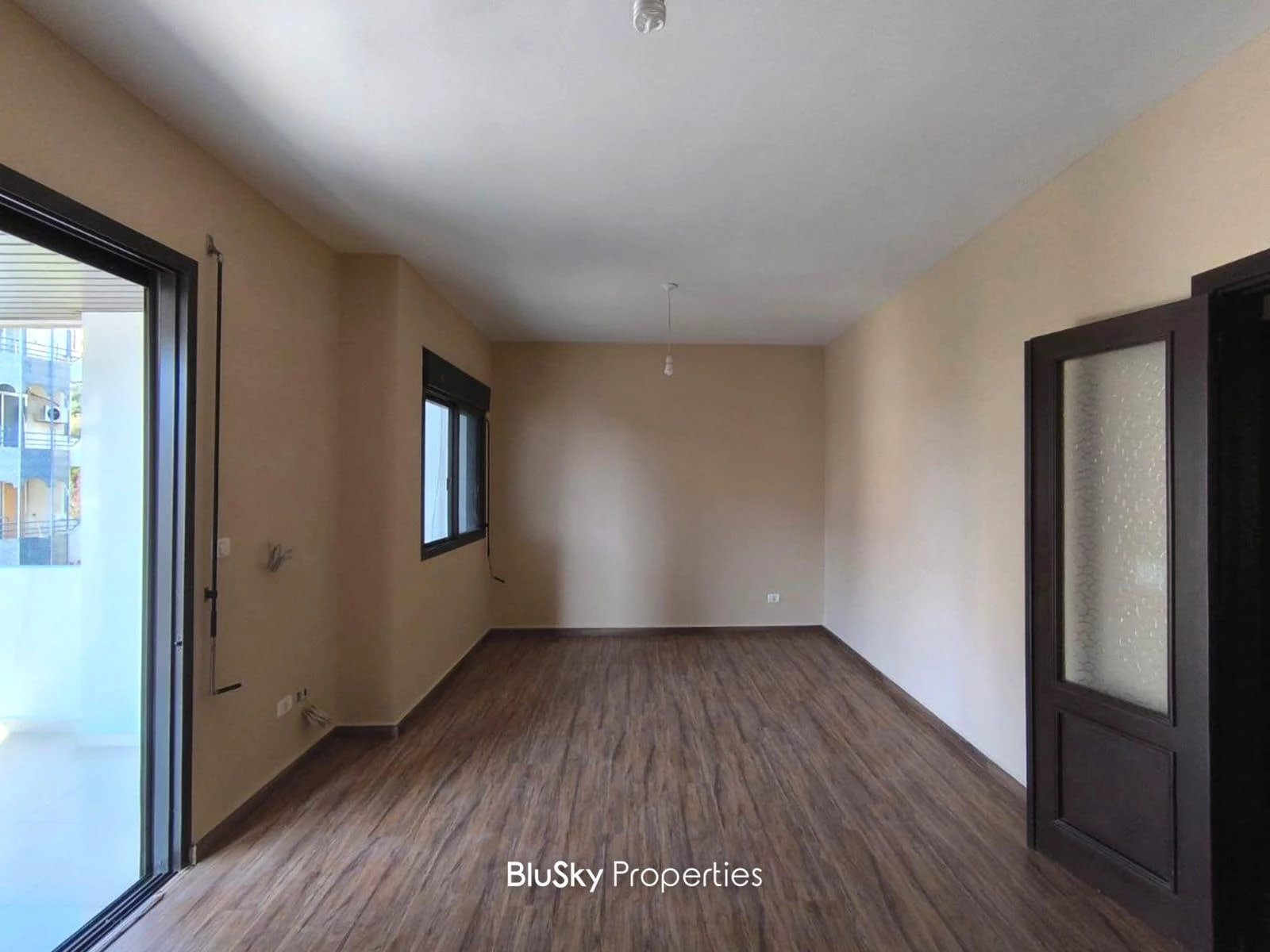 Apartment 100m² Sea View for Sale in Naccache