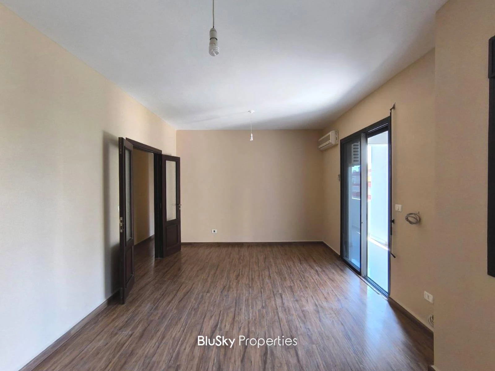 Apartment 100m² Sea View for Sale in Naccache — الصورة 3