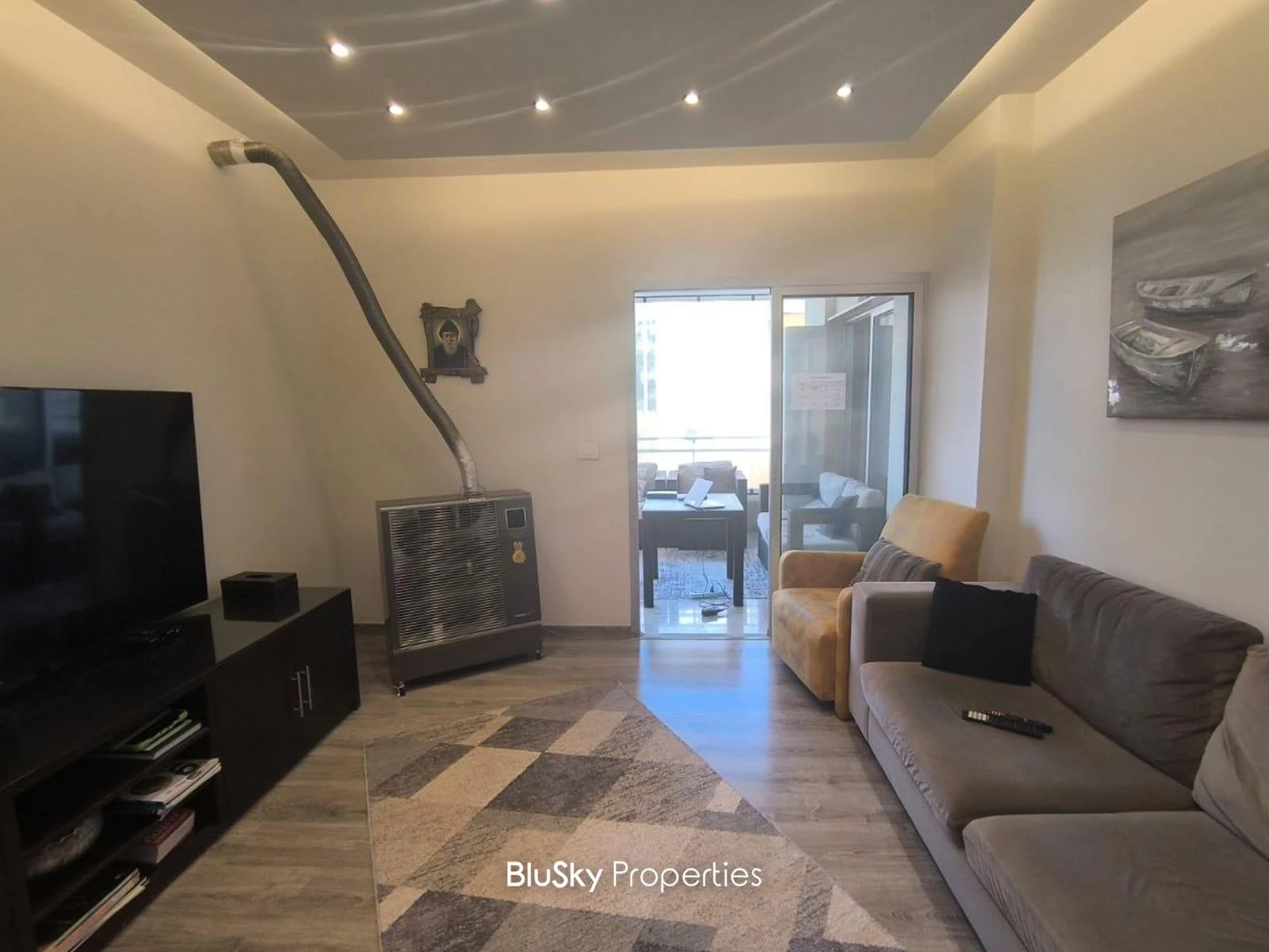 Apartment 180m² City View for Sale in Naccache — الصورة 3