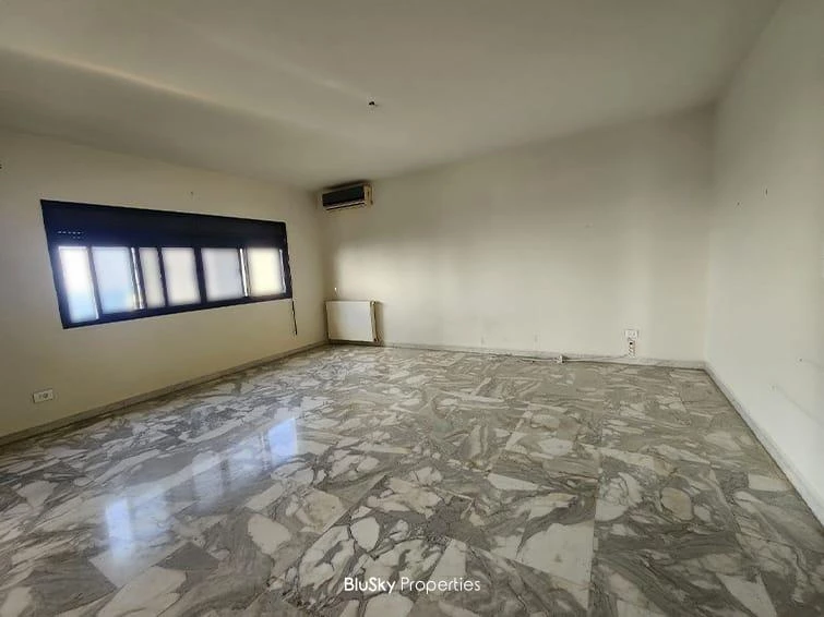 Apartment 340m² Sea View for Rent in Naccache — الصورة 2