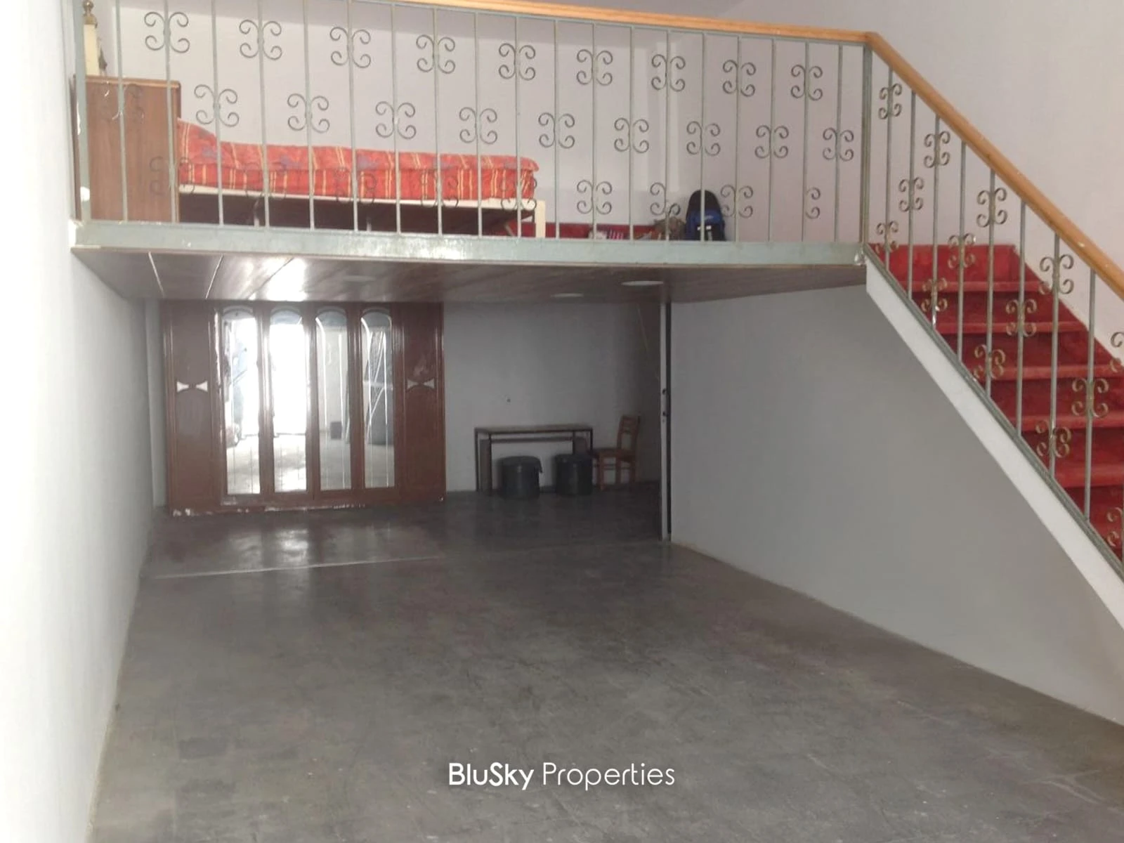 Building 250m² with Land for Sale in Nammoura — photo 3