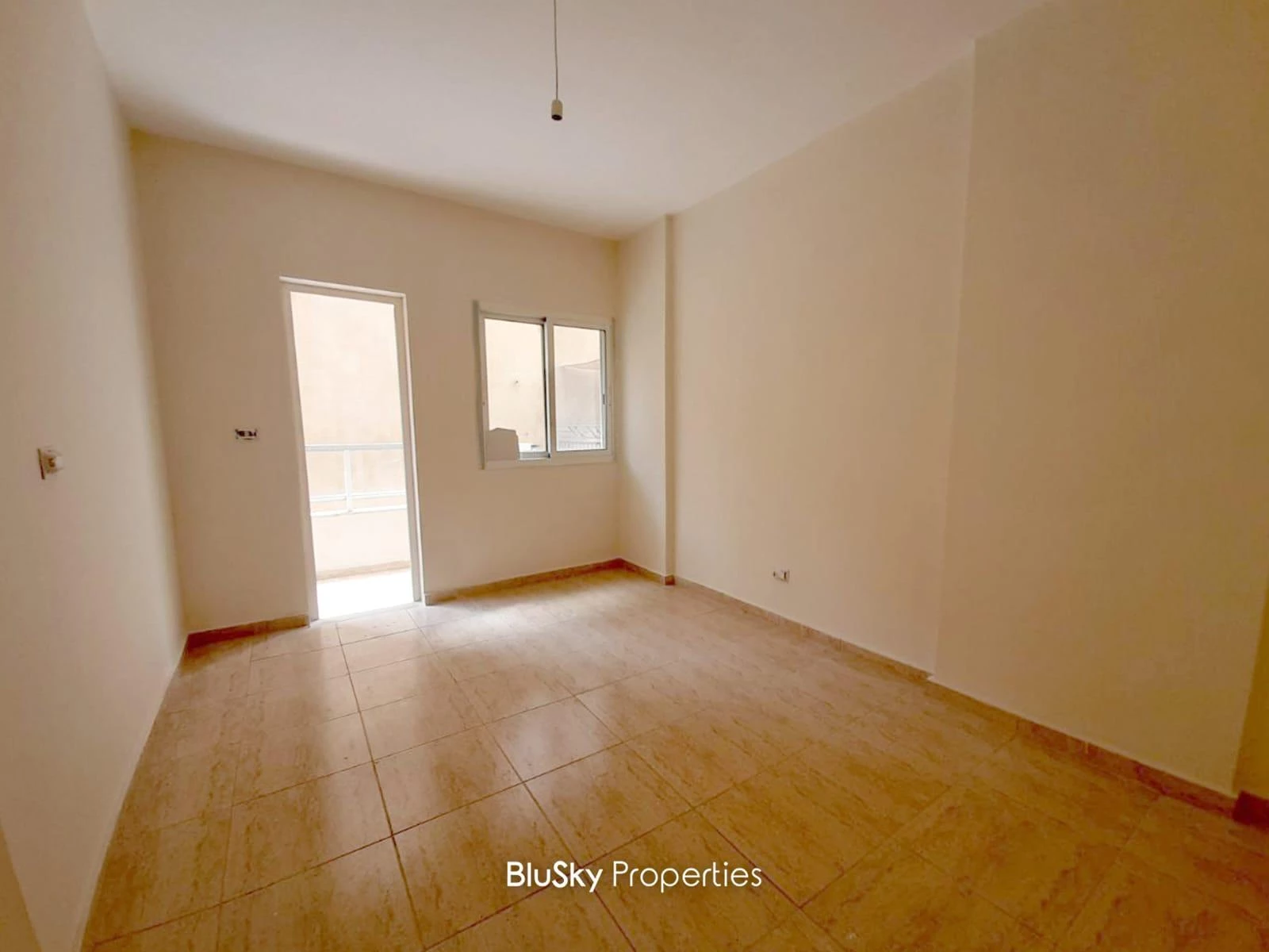 Apartment 120m² Sea View for Sale in Naher Ibrahim — photo 4