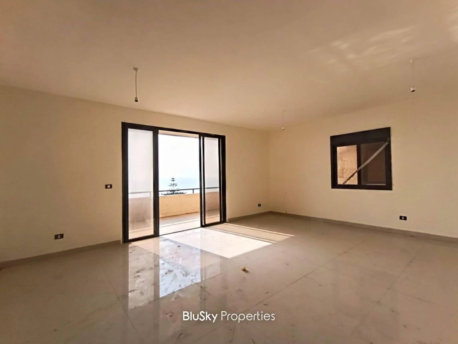Apartment 150m² Sea View for Rent in Naher Ibrahim — الصورة 1