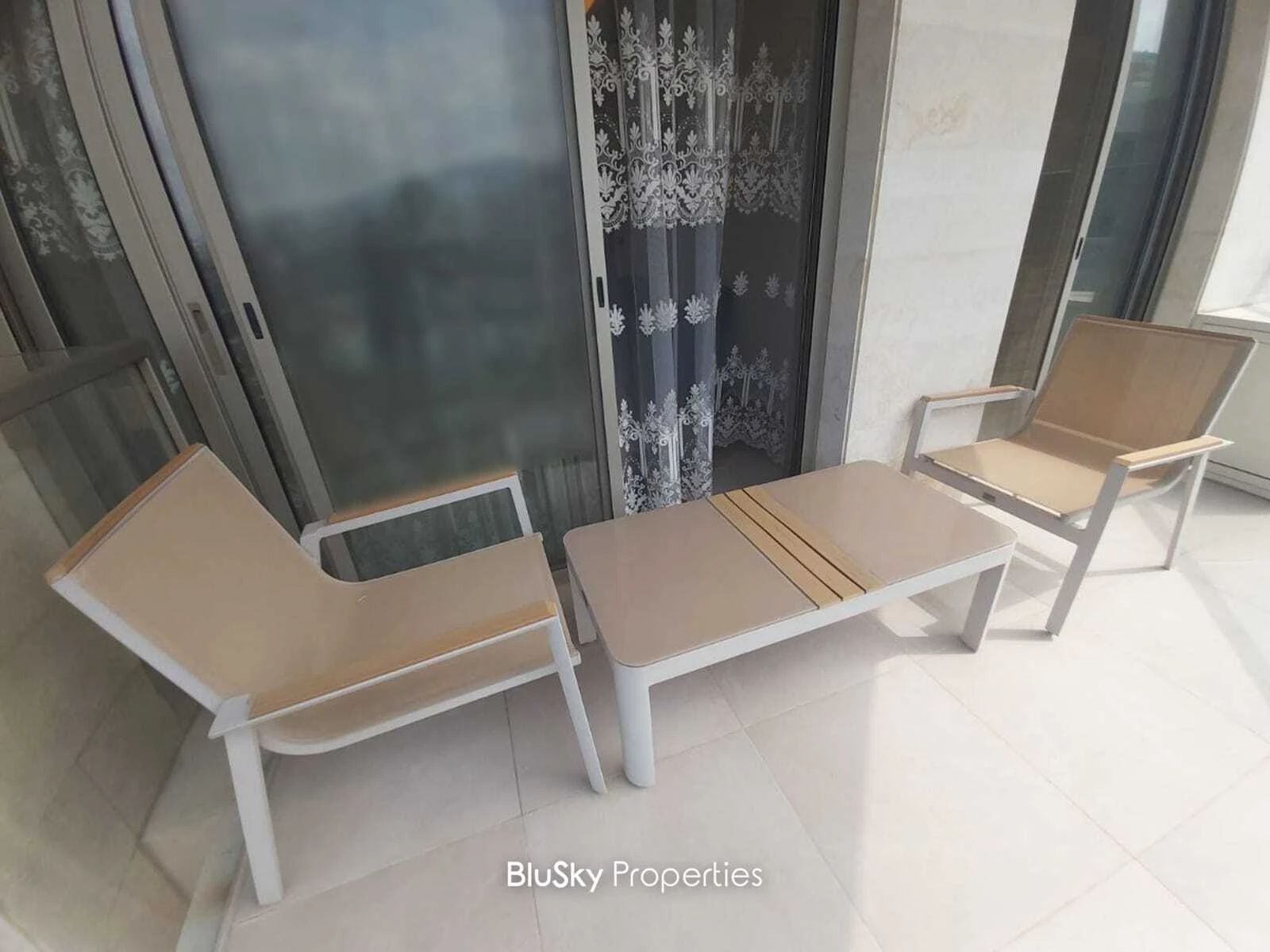 Apartment 155m² Sea View for Sale in Naher Ibrahim — photo 3
