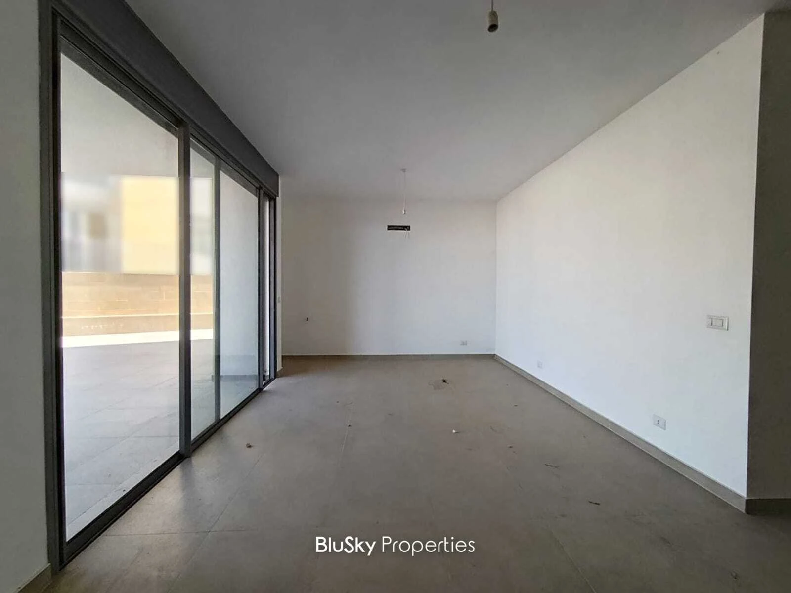 Apartment 165m² Terrace for Sale in Naher Ibrahim — photo 5
