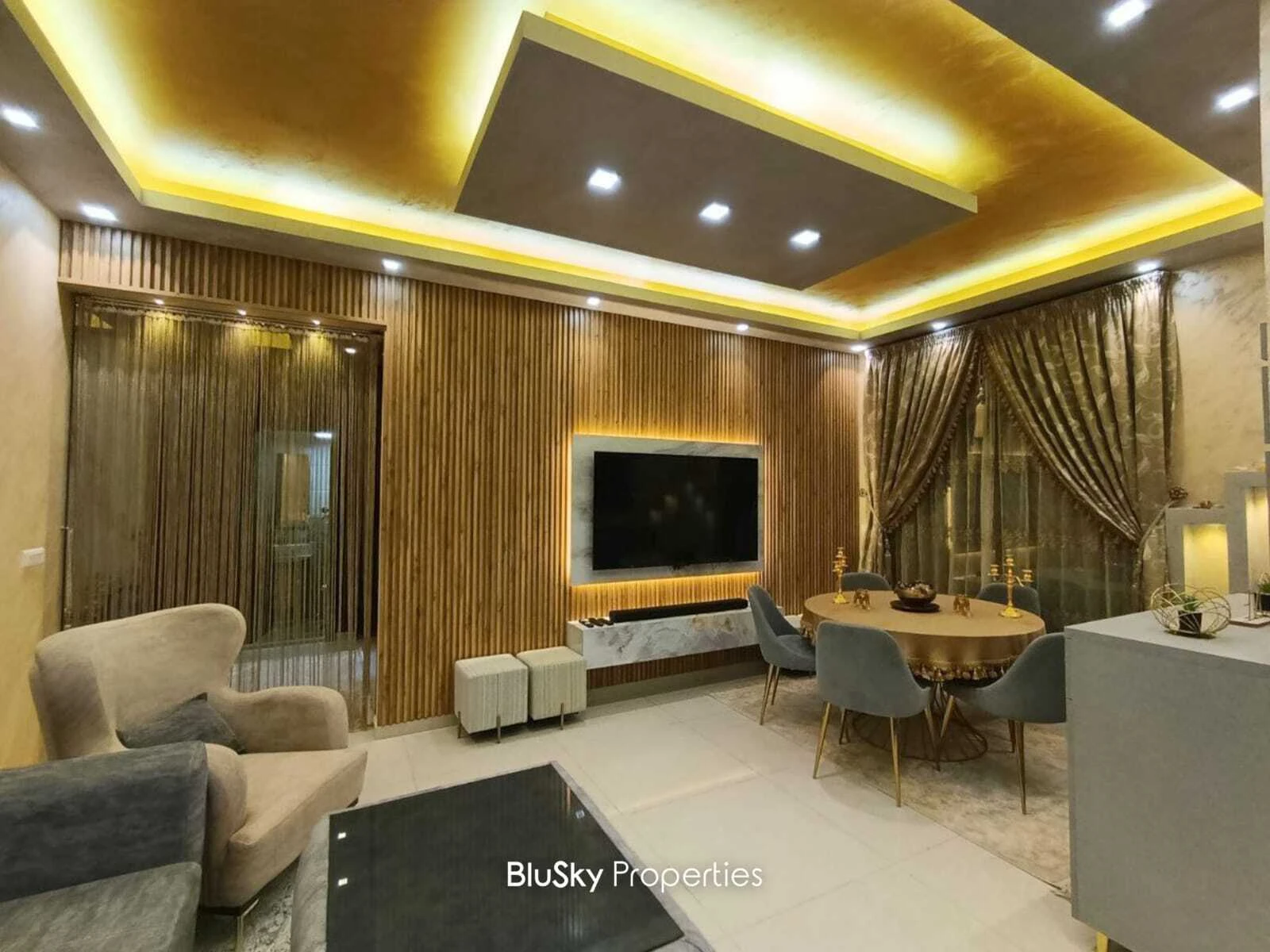 Apartment 168m² Sea View for Sale in Naher Ibrahim
