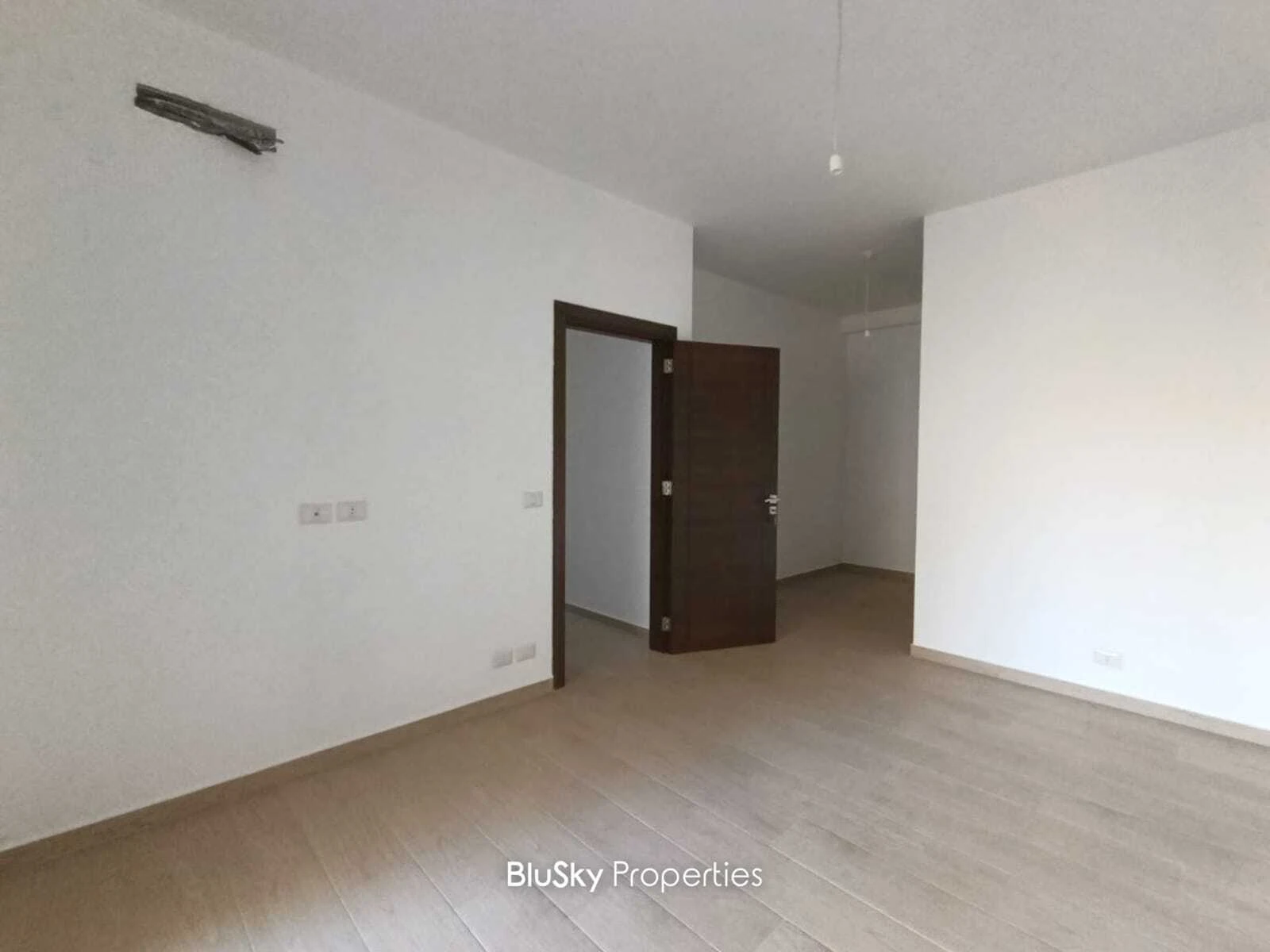Apartment 180m² Sea View for Sale in Naher Ibrahim — photo 4