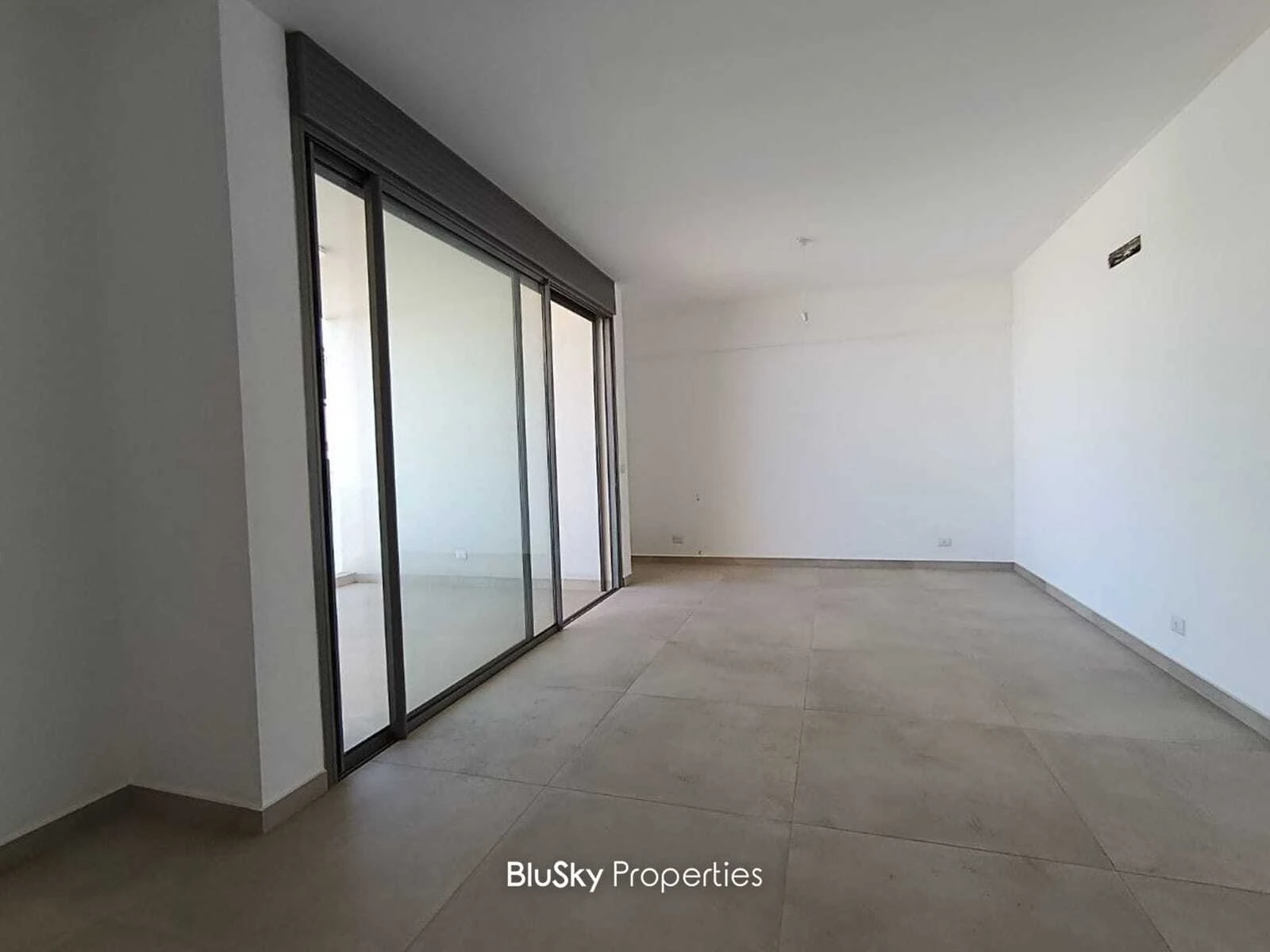 Apartment 256m² Terrace for Sale in Naher Ibrahim — الصورة 4