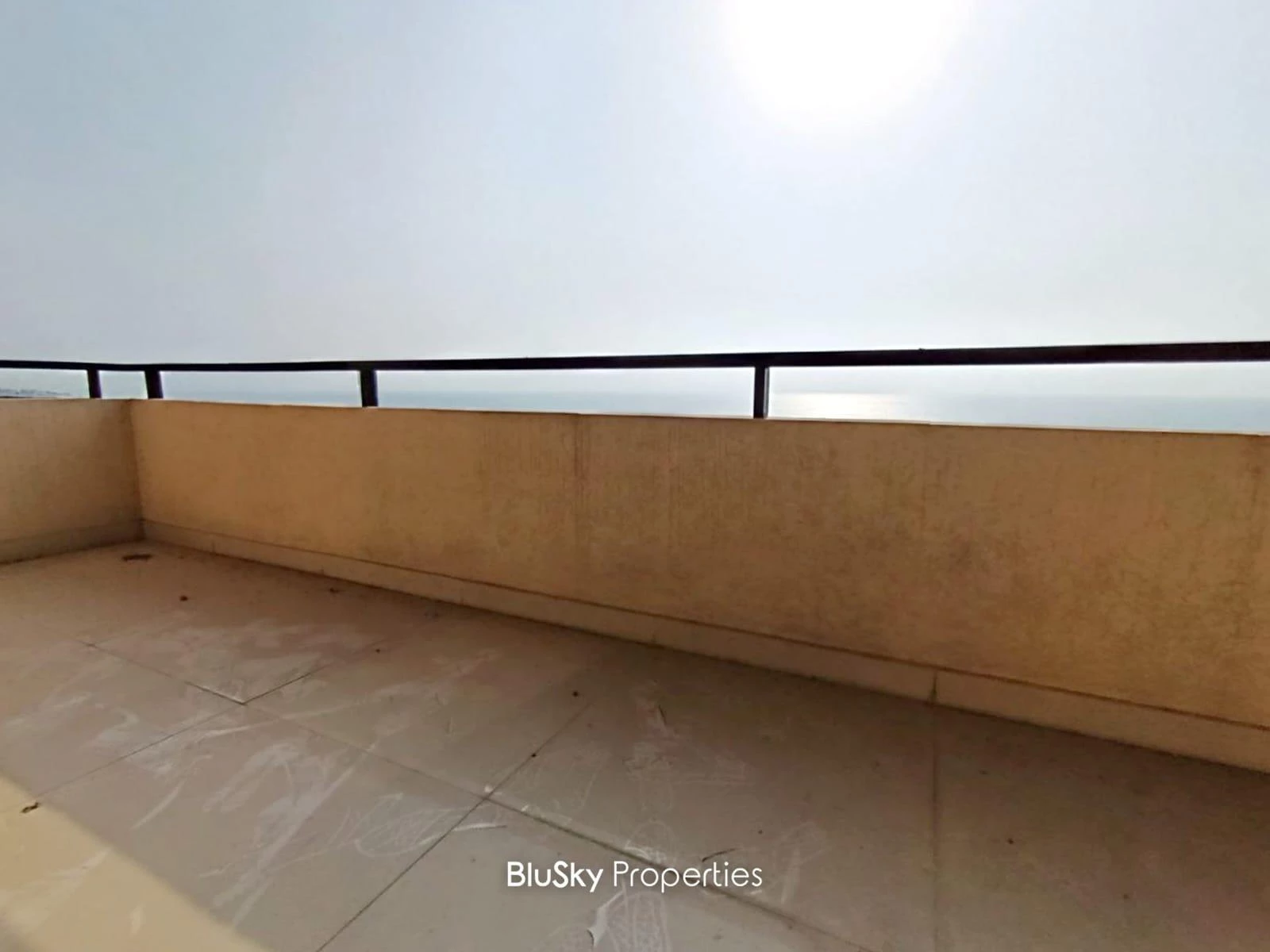 Duplex 300m² Balcony for Rent in Naher Ibrahim — photo 2
