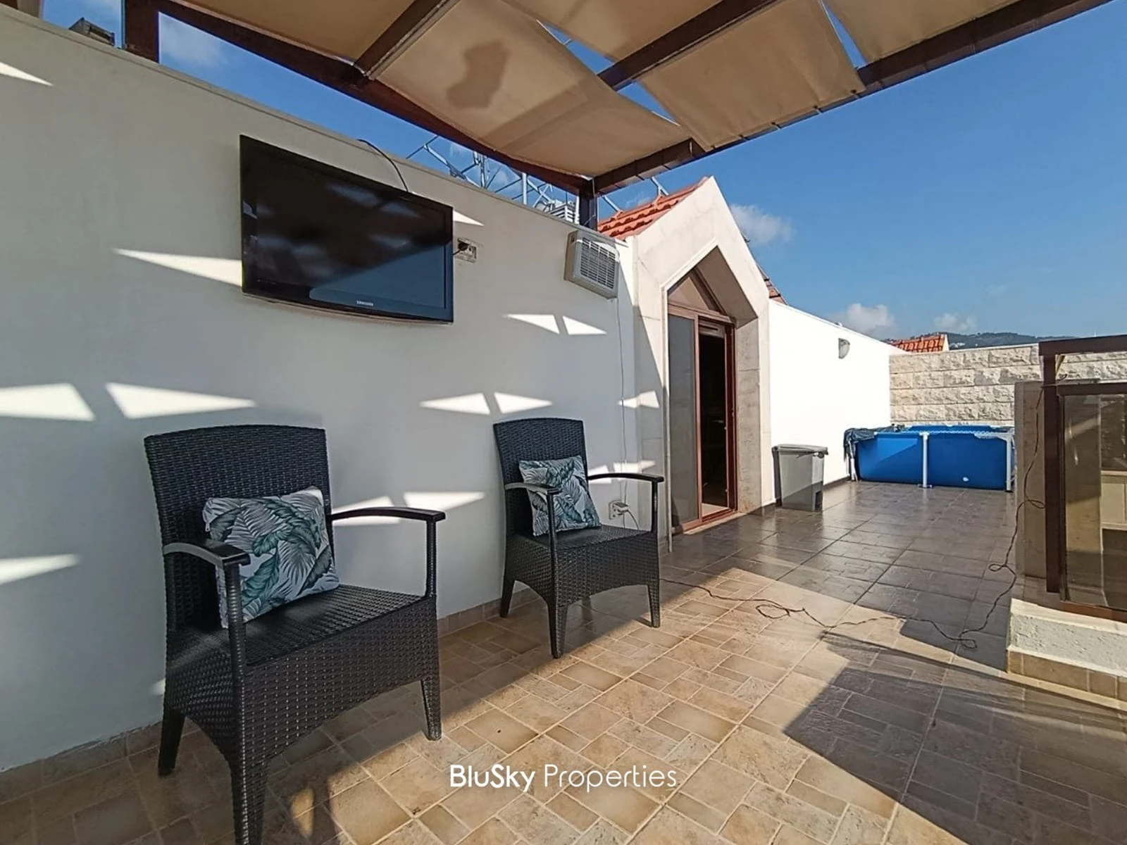 Duplex 384m² with Sea View for Sale in Naher Ibrahim — photo 3