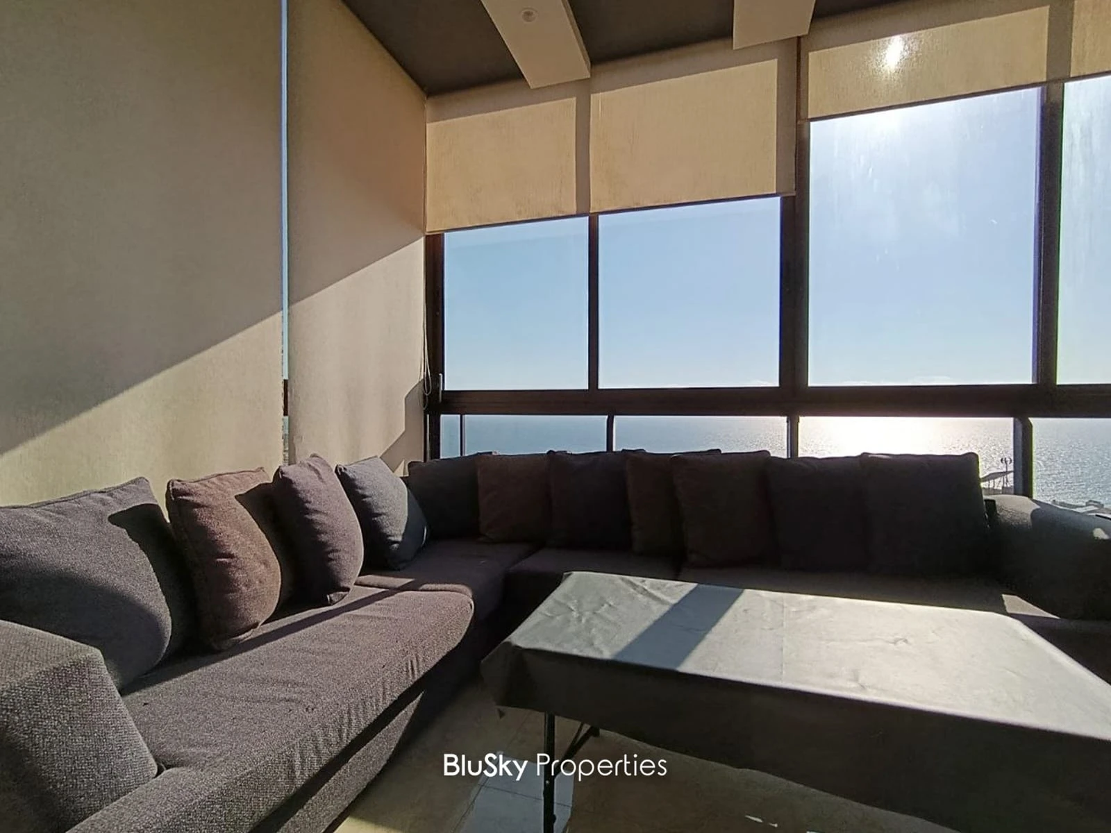 Duplex 384m² with Sea View for Sale in Naher Ibrahim — photo 4
