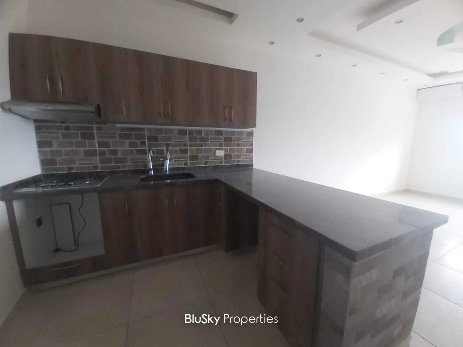 Apartment 80m² Sea View for Sale in Naher Ibrahim — الصورة 2