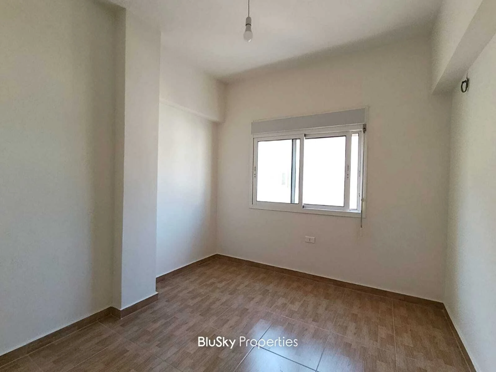 Apartment 90m² Sea View for Sale in Naher Ibrahim — photo 5