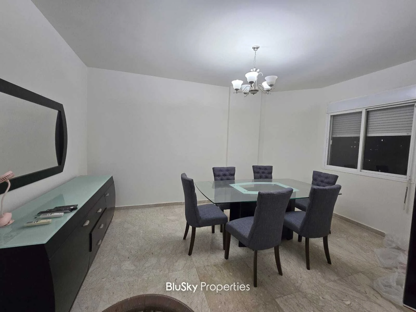 Apartment 160m² Balcony for Rent in New Rawda — photo 2