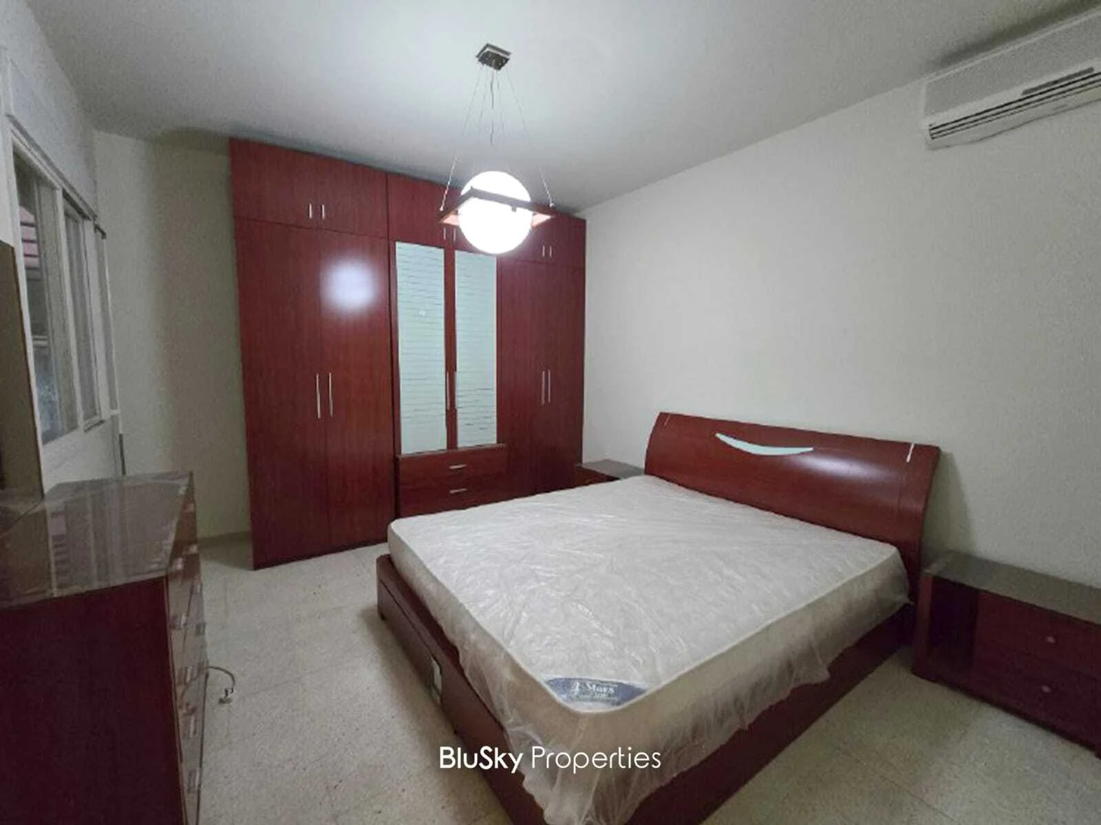 Apartment 160m² Balcony for Rent in New Rawda — photo 5
