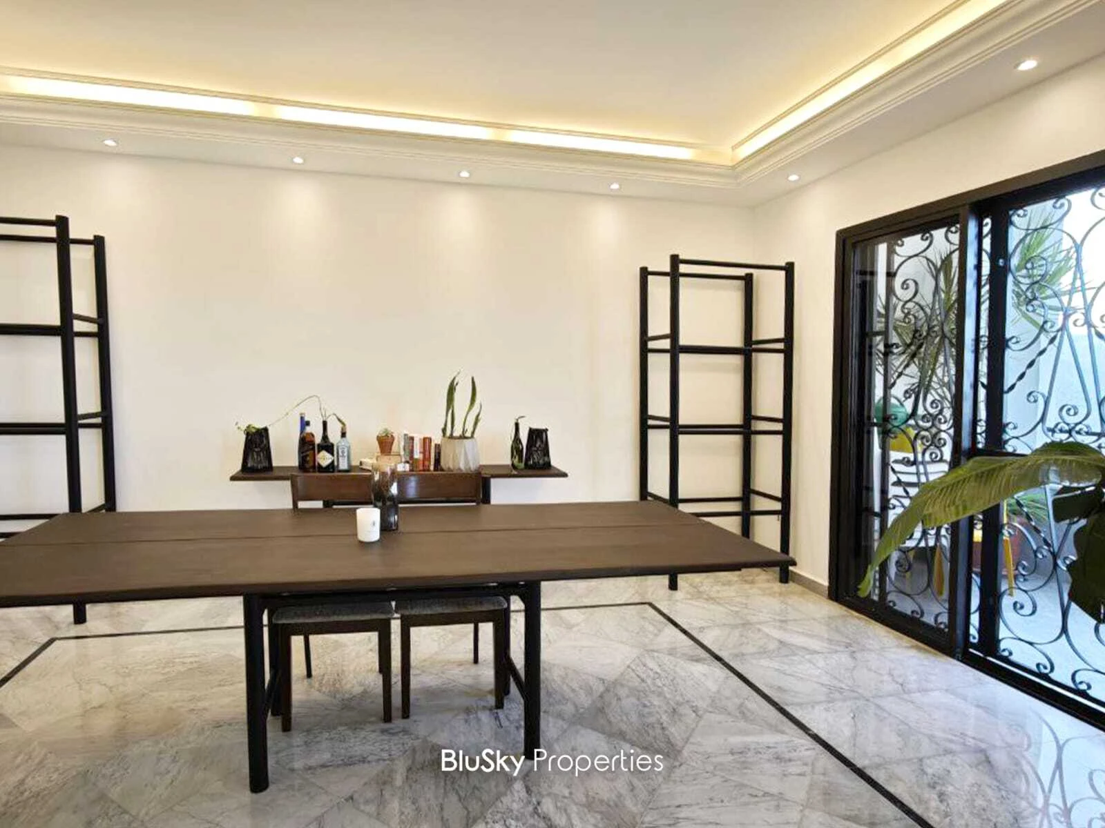 Apartment 130m² Balcony for Rent in Ouyoun Broumana — photo 1