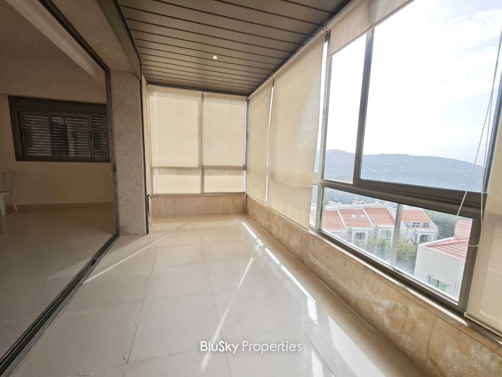 Apartment 170m² for Rent in Ouyoun Broumana — photo 3