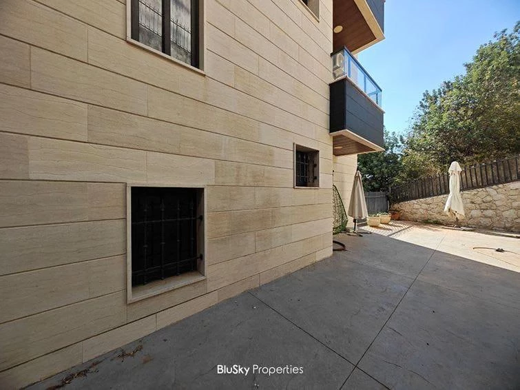 Apartment 220m² Terrace for Sale in Ouyoun Broumana — photo 2