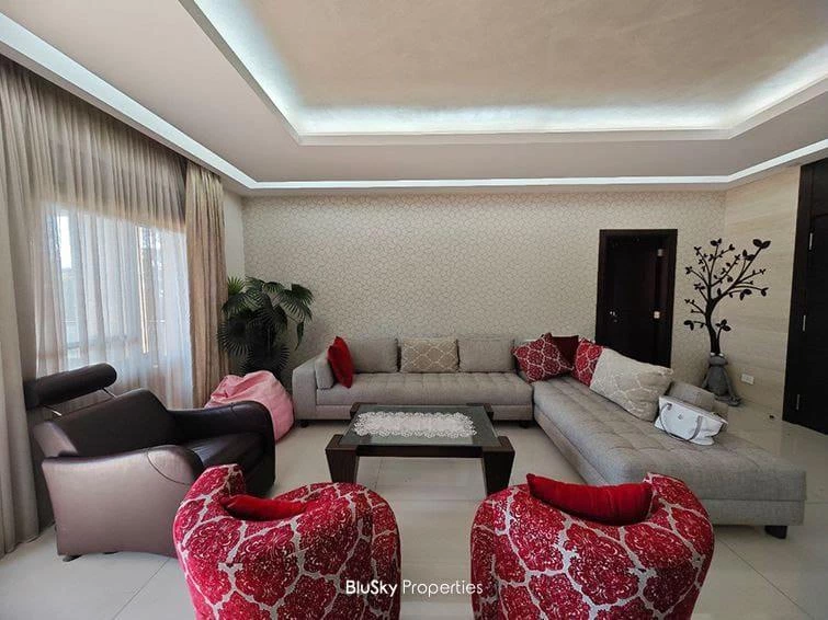 Apartment 220m² Terrace for Sale in Ouyoun Broumana — photo 3