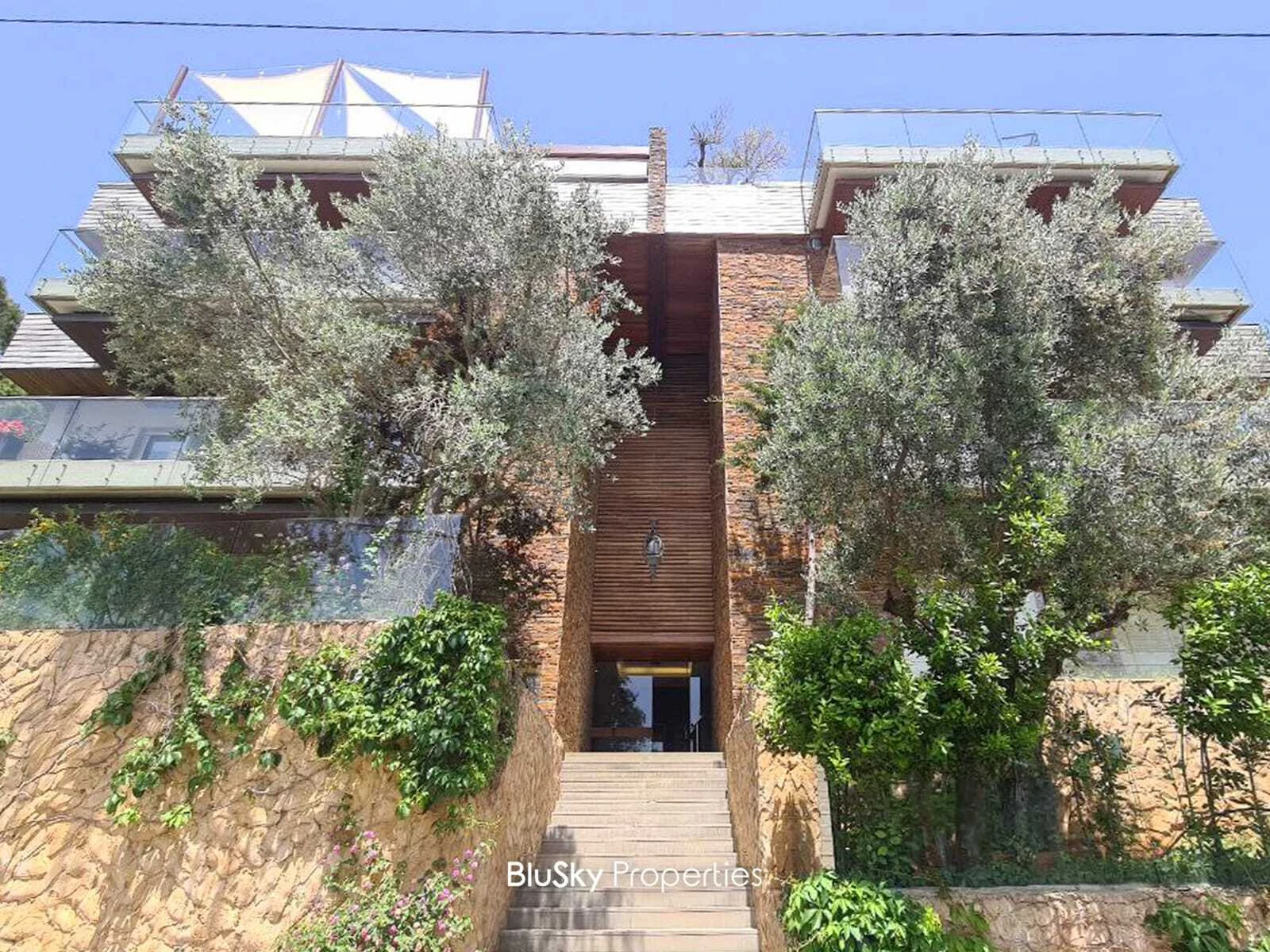 Apartment 250m² Garden for Rent in Ouyoun Broumana — الصورة 4