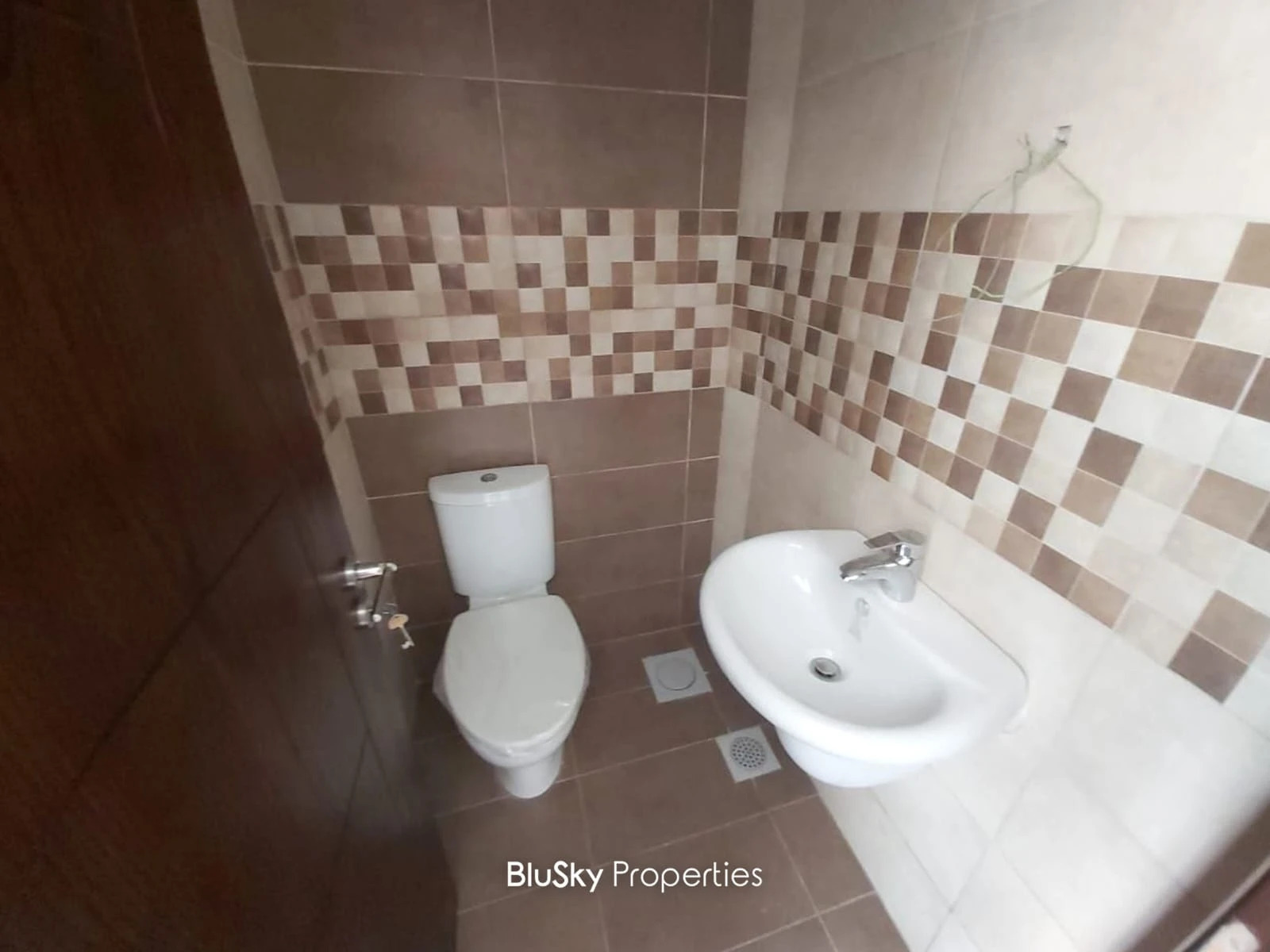 Apartment 105m² with Mountain View for Sale in Okaibe — الصورة 5