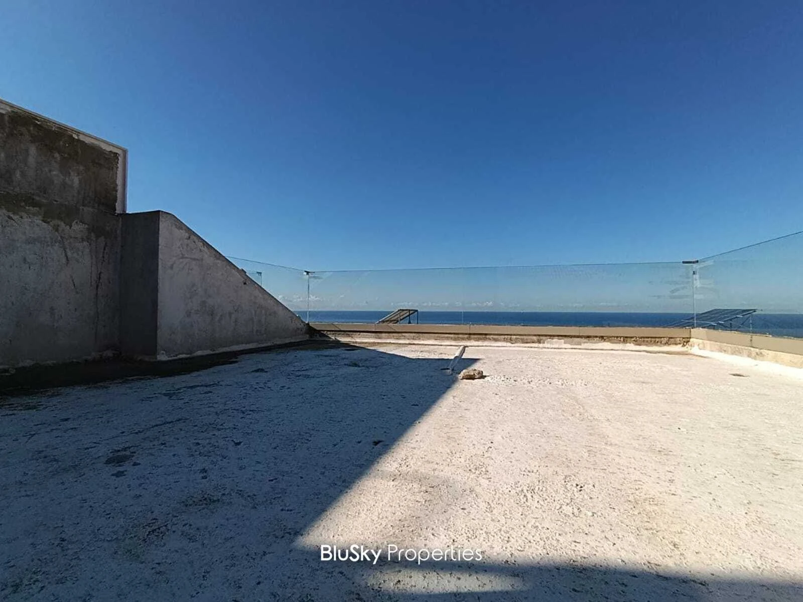 Duplex 280m² Sea View for Sale in Okaibe — photo 2