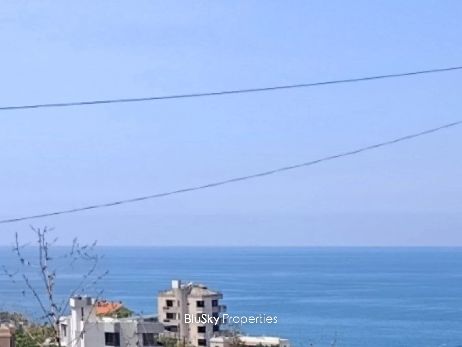 Land 9,300m² for Sale in Okaibe — photo 2