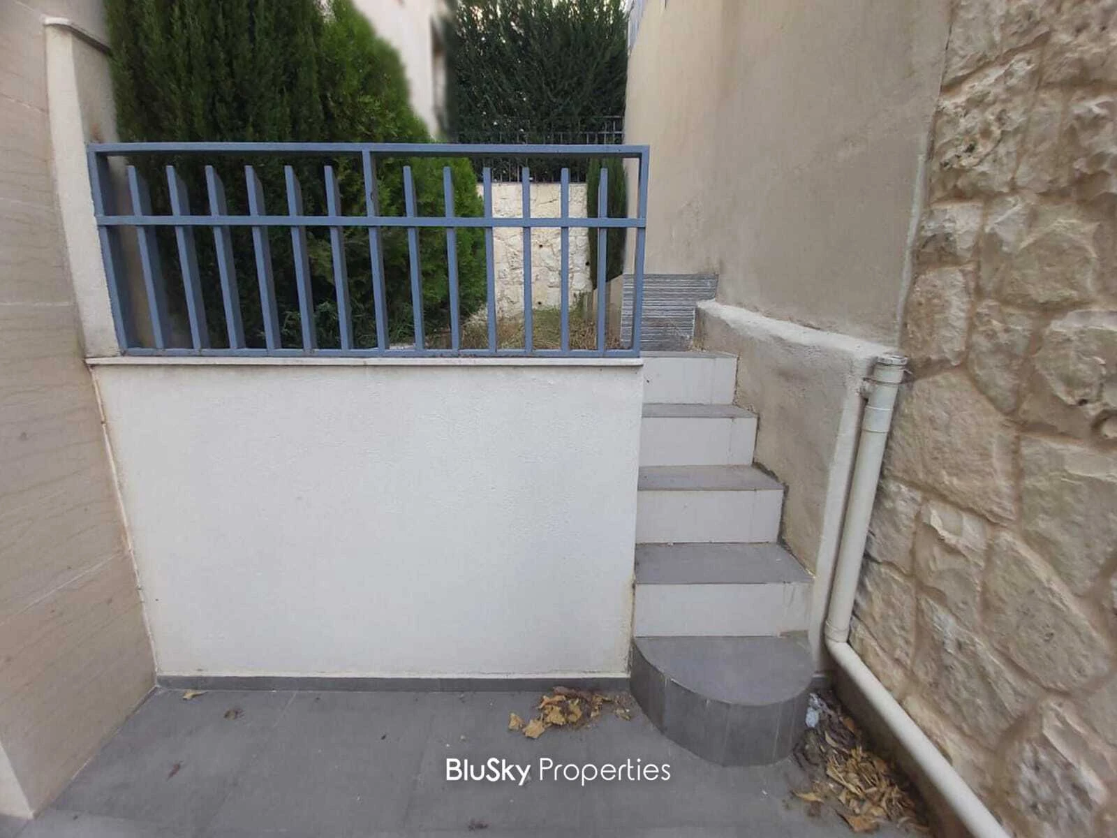 Apartment 95m² Terrace for Sale in Okaibe — photo 3
