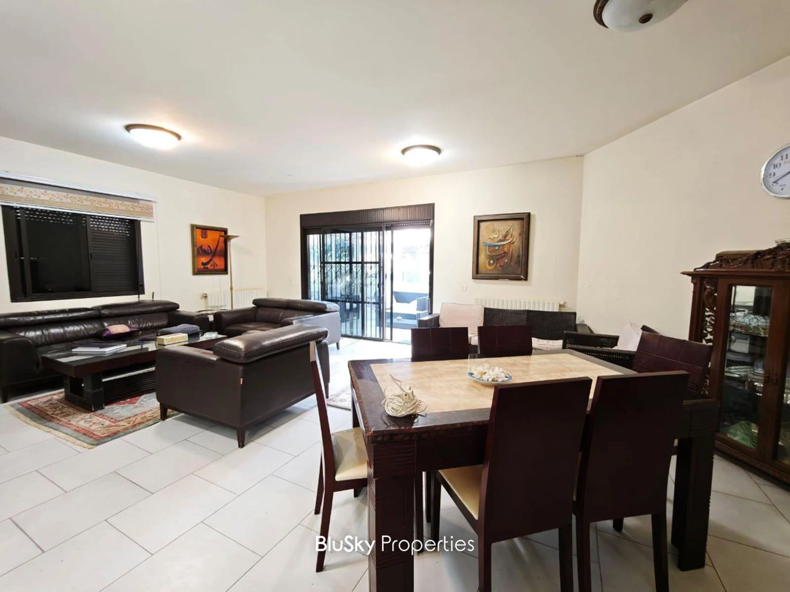 Apartment 220m² Garden for Rent in Ouyoun — الصورة 4